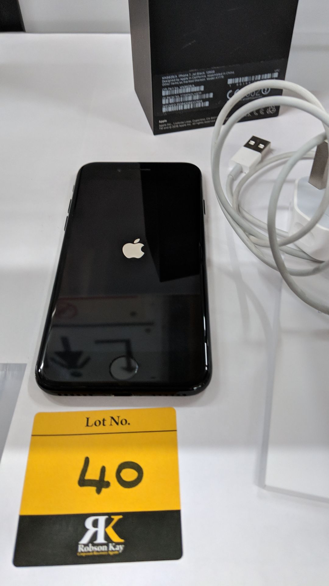 Apple iPhone 7, Jet Black, 128Gb, model A1778 with charger, earphones, box and non-Apple - Image 9 of 18