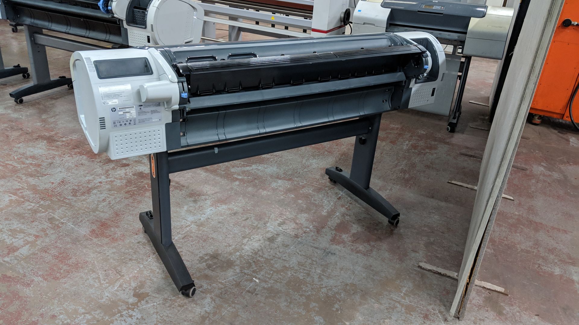 HP DesignJet T770 44" wide format printer, serial no. CN0B54H00J, product no. CH539A IMPORTANT: - Image 7 of 9