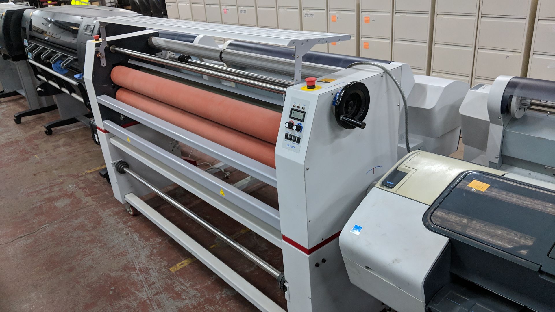 Easymount model EM-1650DH floorstanding laminator by Vivid Laminating Technologies Ltd - Image 2 of 15