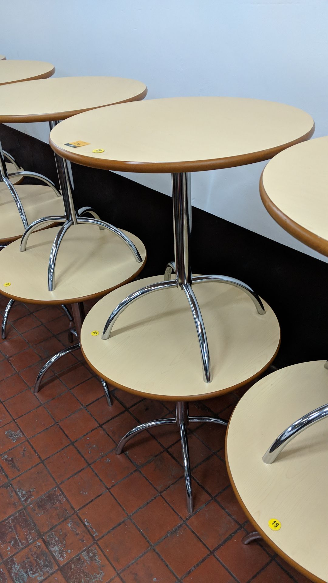 10 off café tables consisting of round tops on single pedestal 4-leg silver metal bases NB. Lots 173 - Image 3 of 6