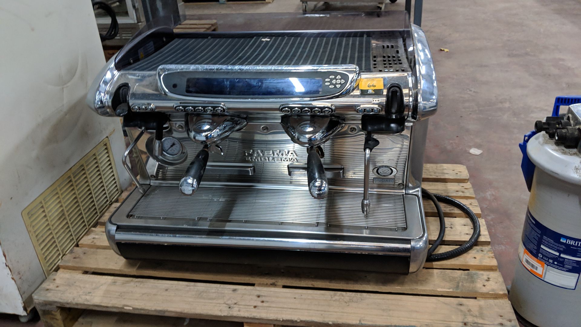 Faema Emblema traditional commercial twin head espresso machine with large digital panel, LED - Image 4 of 7