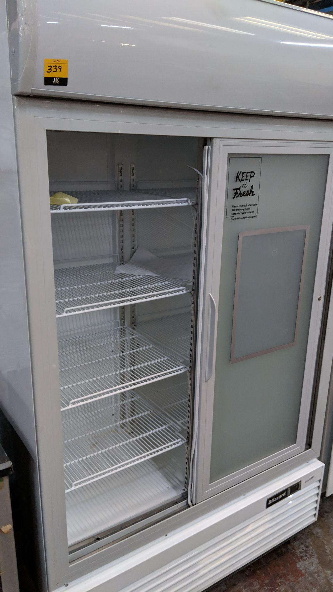 Blizzard display fridge with frosted glass sliding doors, GD1005L IMPORTANT: Please remember goods - Bild 5 aus 5
