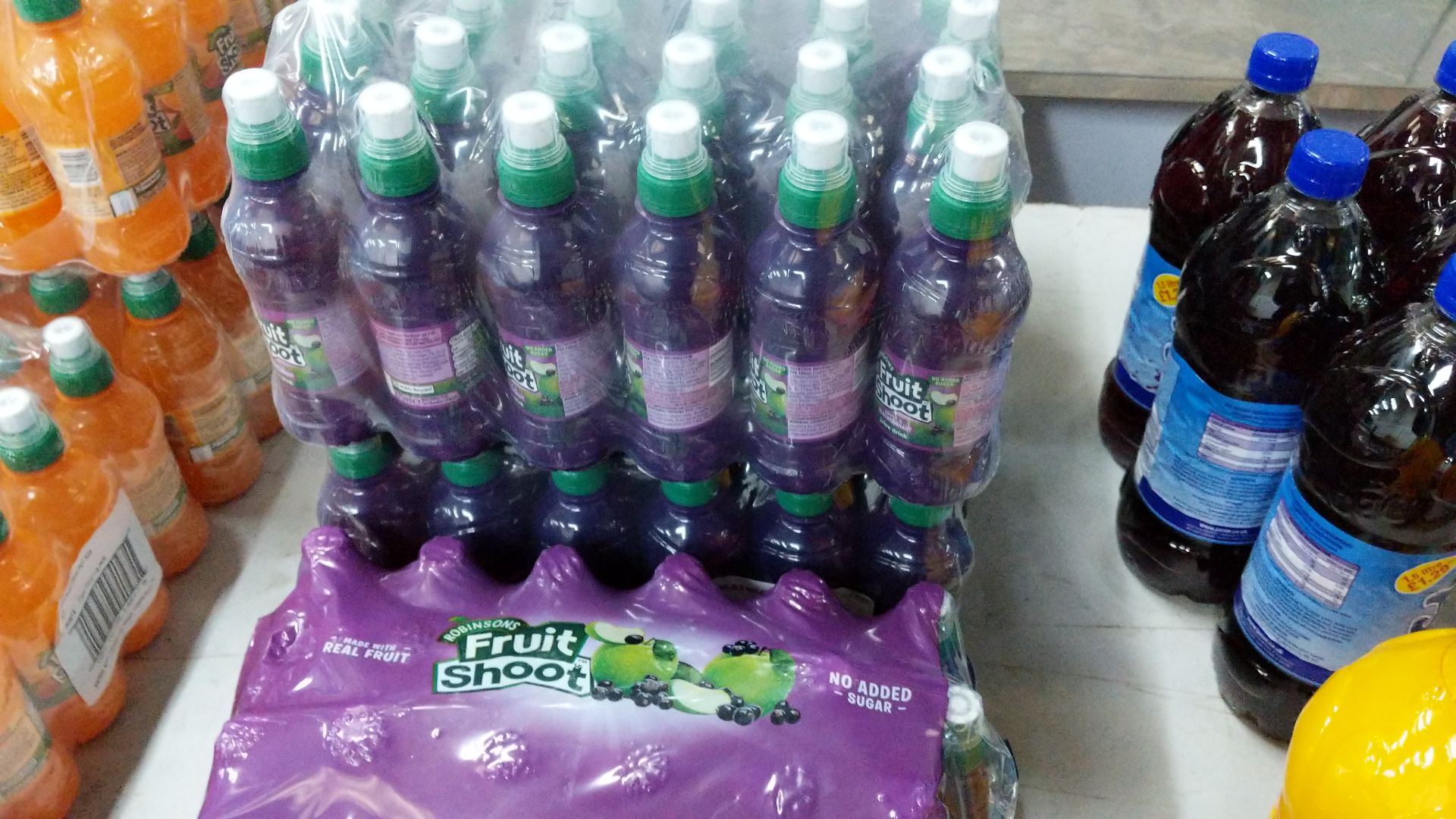 5 cases each containing 24 bottles of Robinsons Apple & Blackcurrant Fruit Shoot plus 21 loose - Image 5 of 6