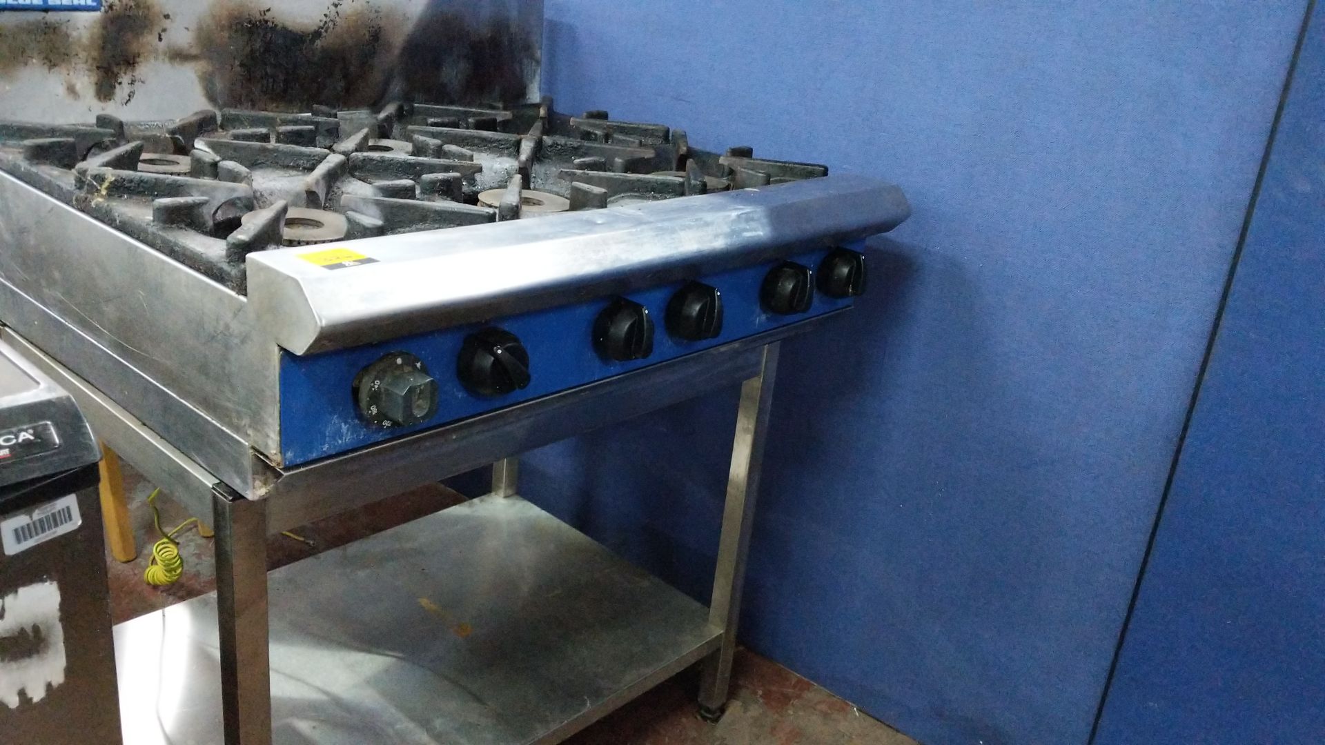 Blue Seal floorstanding 6-ring gas burner, G516DF-LS IMPORTANT: Please remember goods successfully - Image 4 of 9