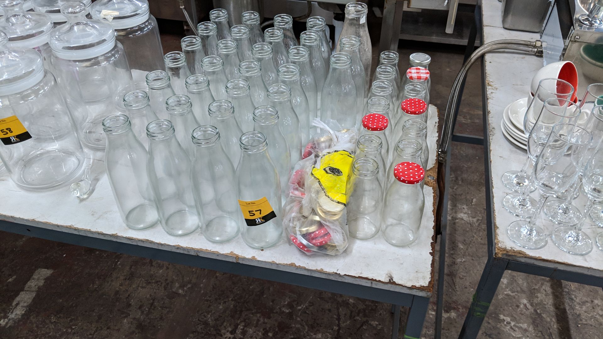 Quantity of assorted size glass bottles & lids IMPORTANT: Please remember goods successfully bid - Image 2 of 3