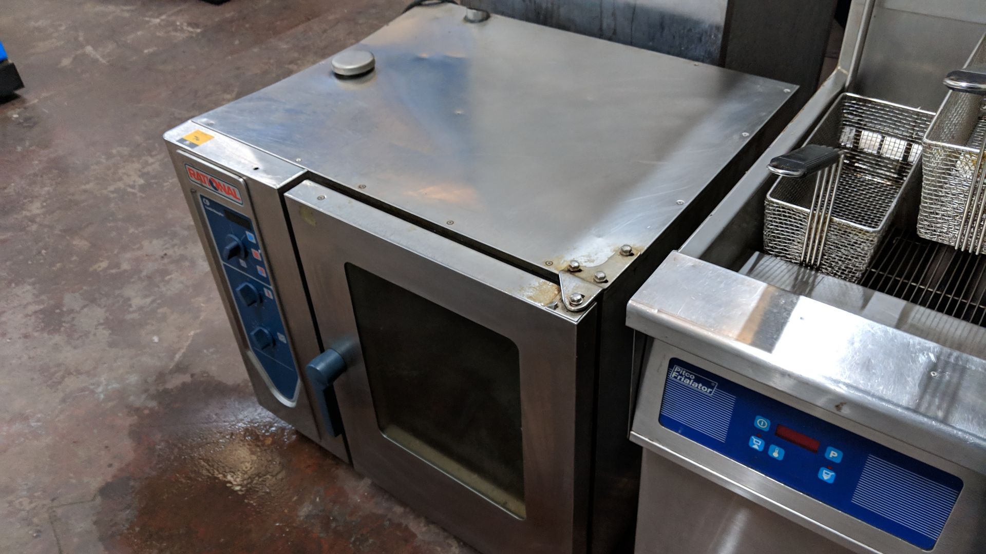 Rational Combi Dampfer CD61 stainless steel combination 6-grid oven IMPORTANT: Please remember goods - Image 7 of 8