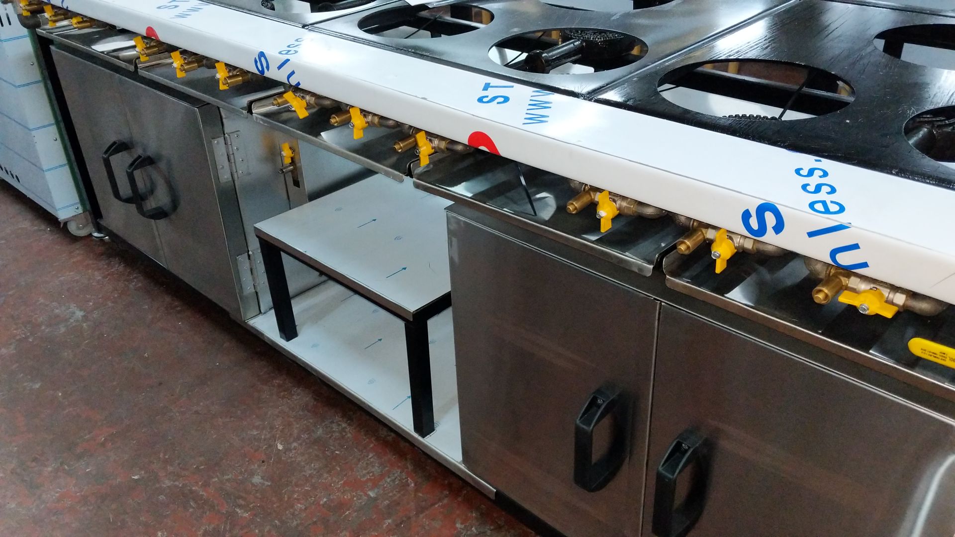 12 burner natural gas range/cooker incorporating 2 ovens below, 10M-2L-02, with date of - Image 12 of 16