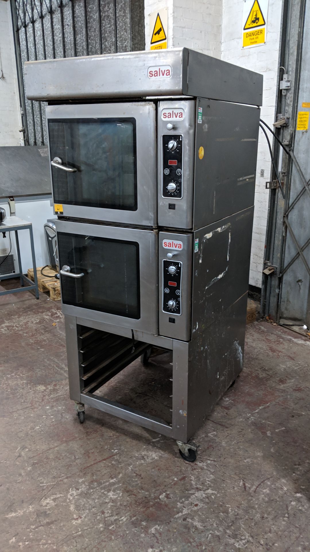 Salva twin vertical stack oven on mobile stand, type K-5+ H-E (marked as being "ex-Greggs" on the - Image 3 of 10