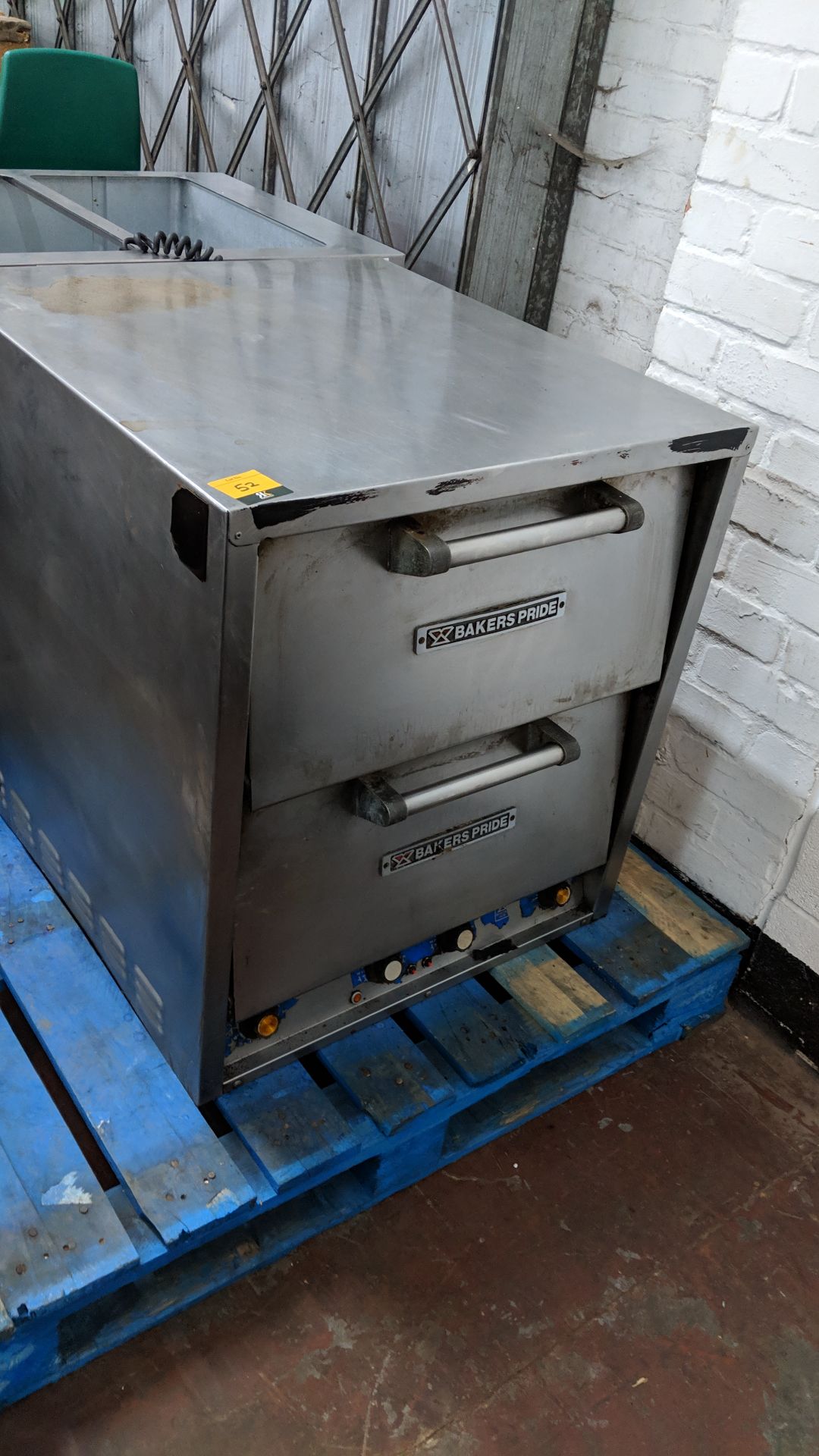 Baker's Pride stainless steel twin cavity oven IMPORTANT: Please remember goods successfully bid - Image 2 of 7