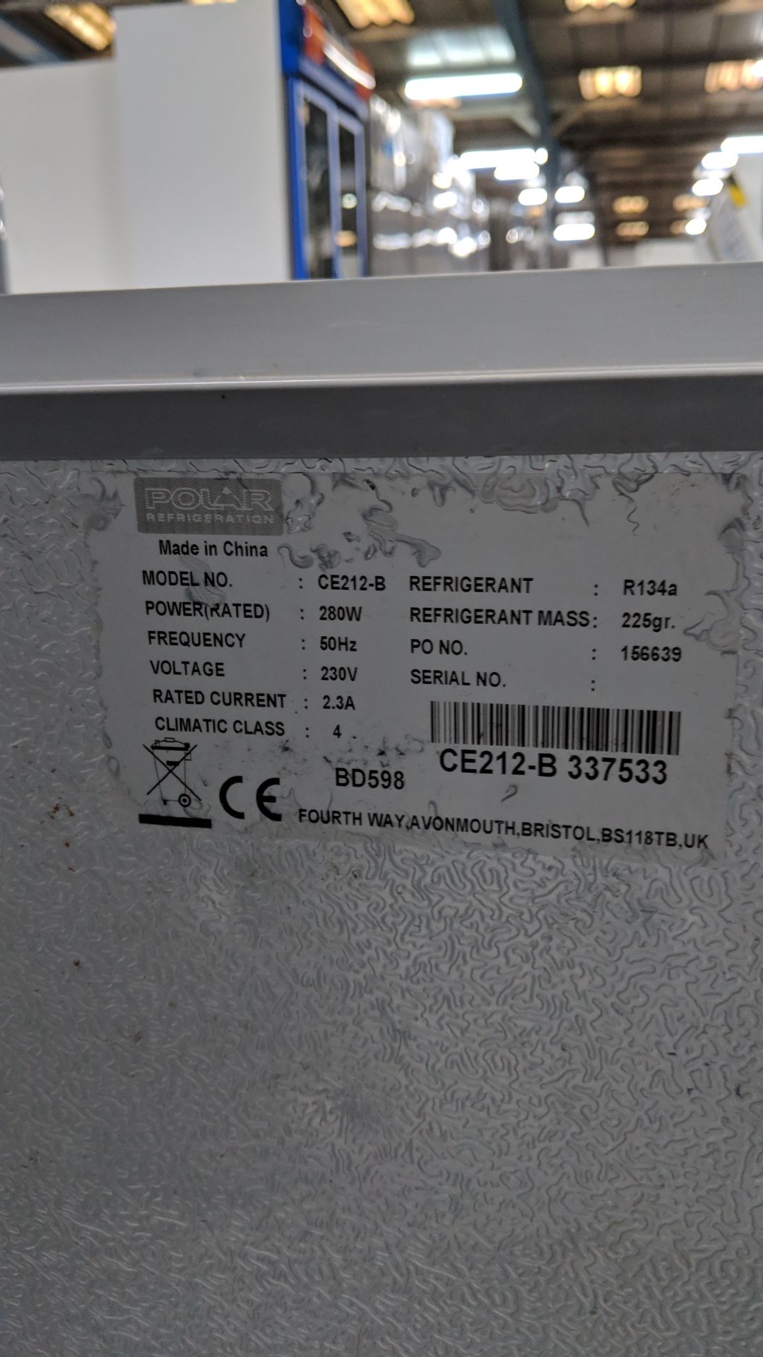 Polar chest freezer CE212-B with stainless steel lid circa 1600mm wide IMPORTANT: Please remember - Image 4 of 4