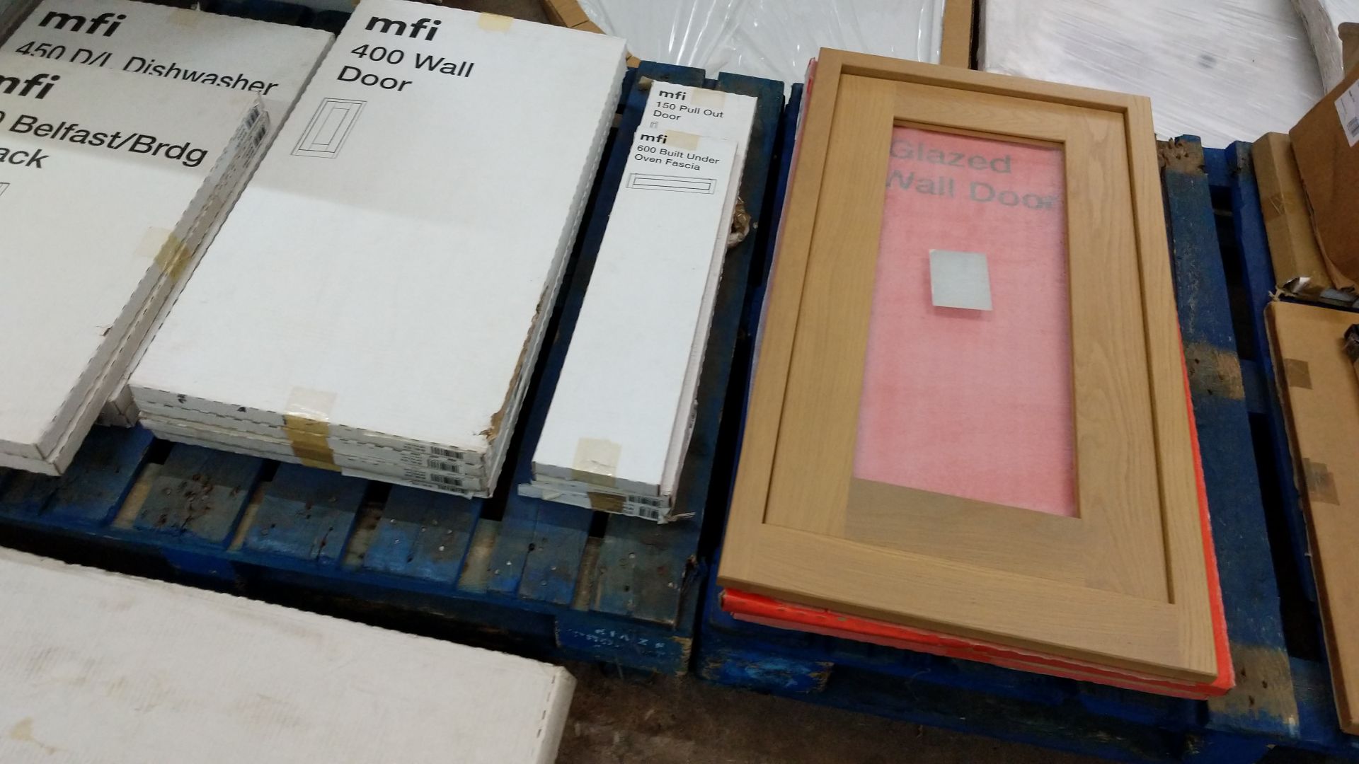 Large quantity of MFI doors & other items comprising the contents of 2 pallets plus the stack of - Image 11 of 13