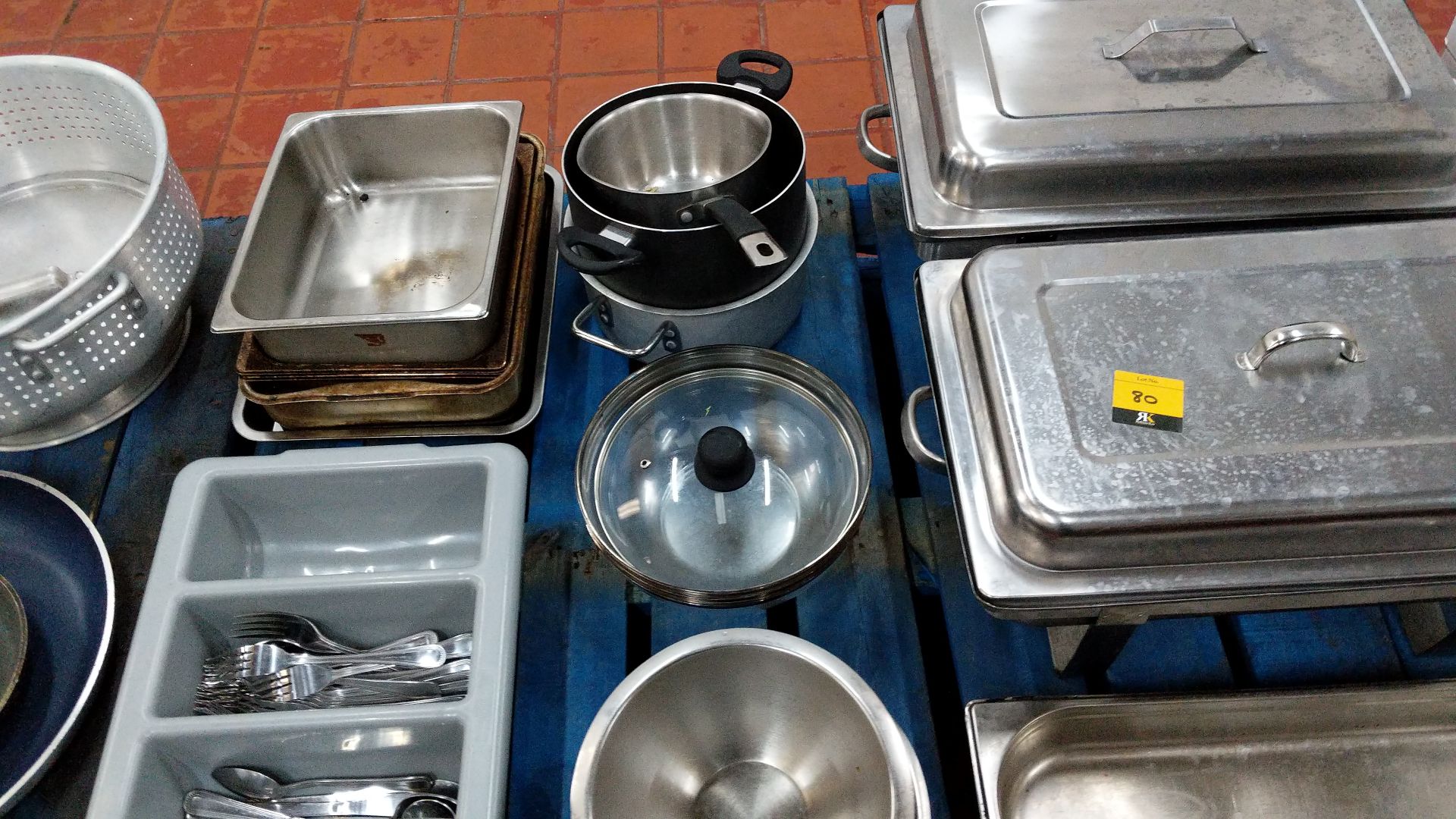 Contents of 2 pallets of assorted catering equipment including chafing dishes, pans, cutlery, long - Image 7 of 11