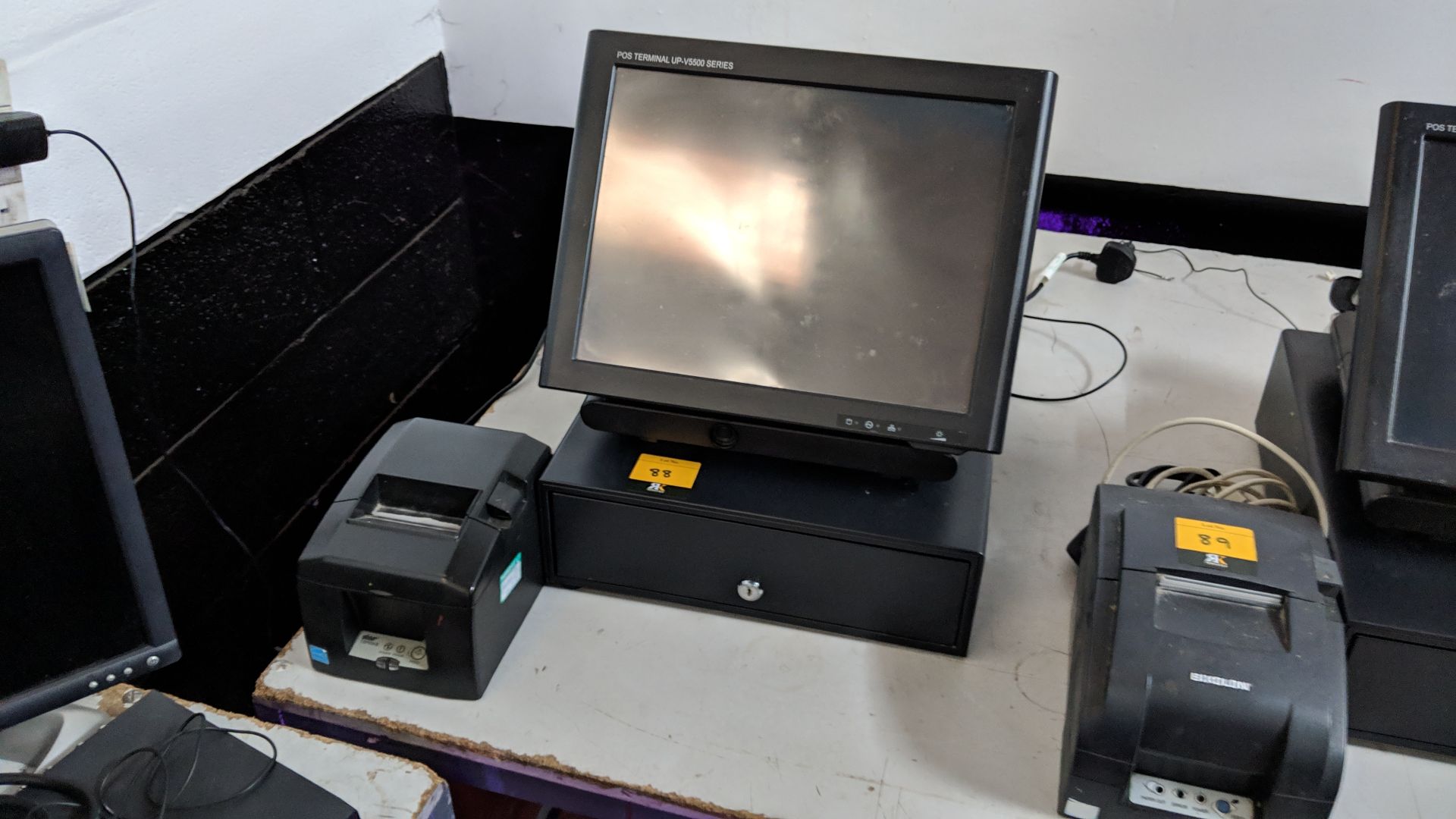 EPOS terminal UP-V5500 including cash drawer plus thermal receipt printer Lots 80 - 95 & 168 - 249