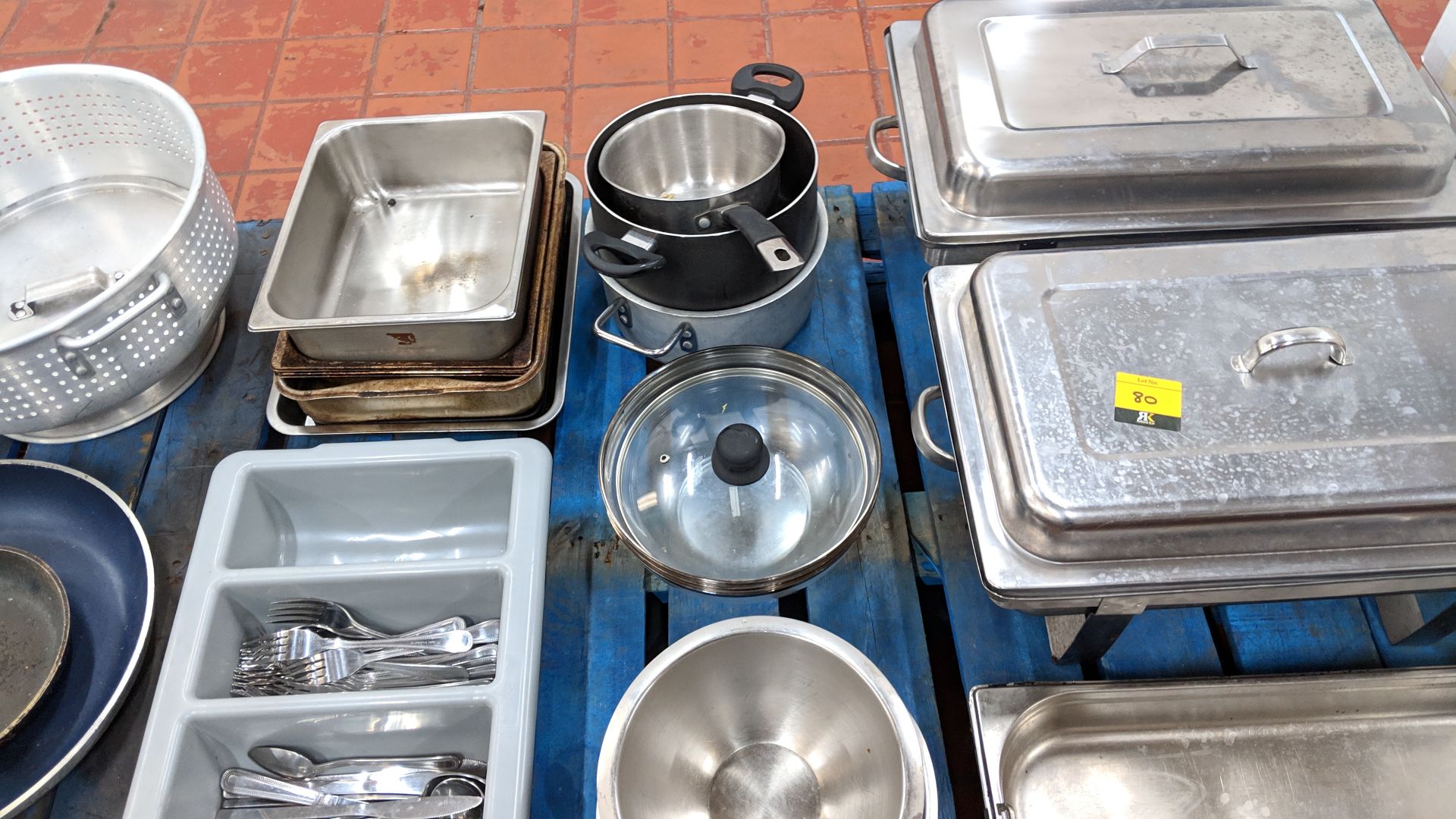 Contents of 2 pallets of assorted catering equipment including chafing dishes, pans, cutlery, long - Image 8 of 11
