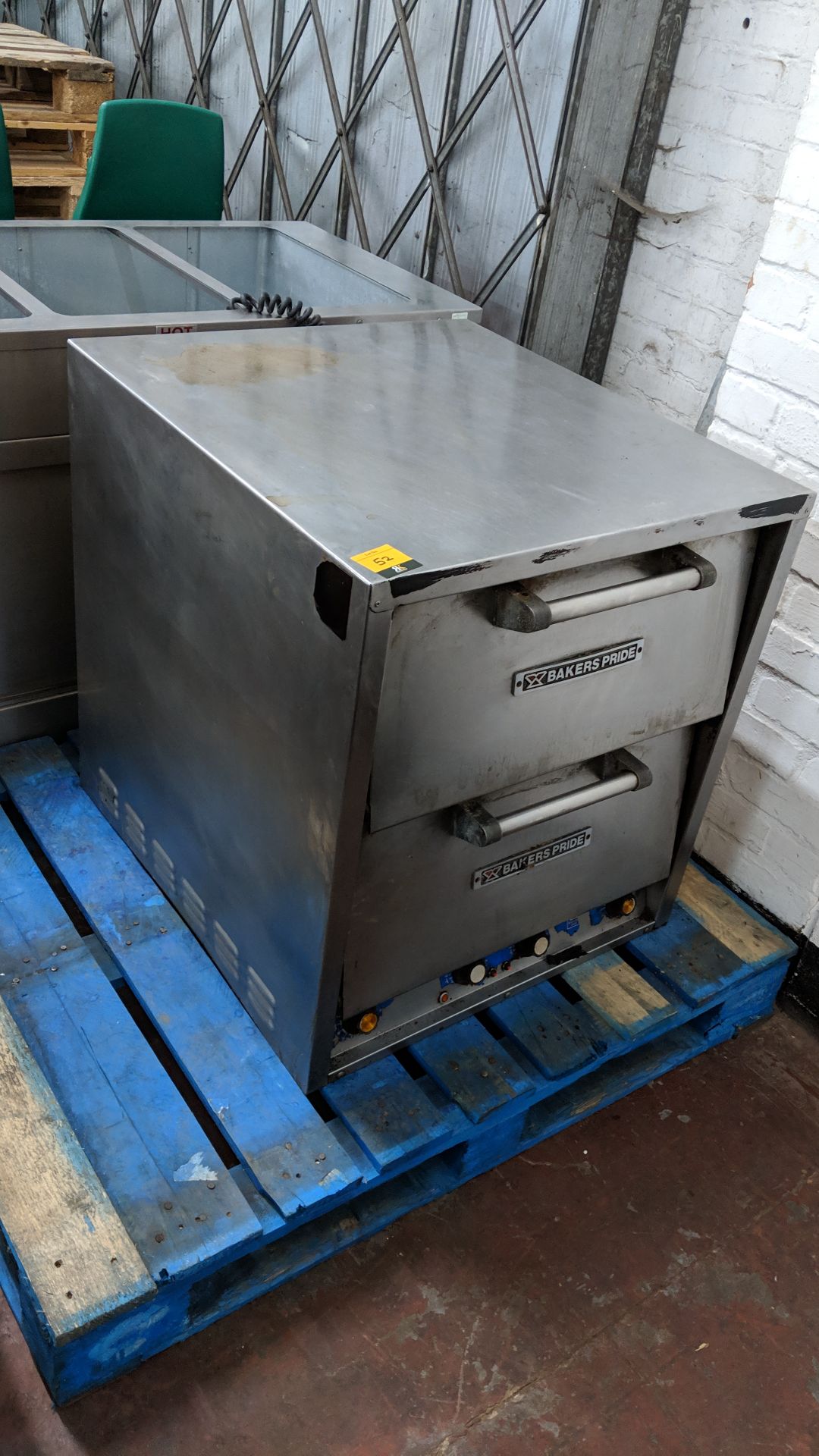 Baker's Pride stainless steel twin cavity oven IMPORTANT: Please remember goods successfully bid - Image 3 of 7