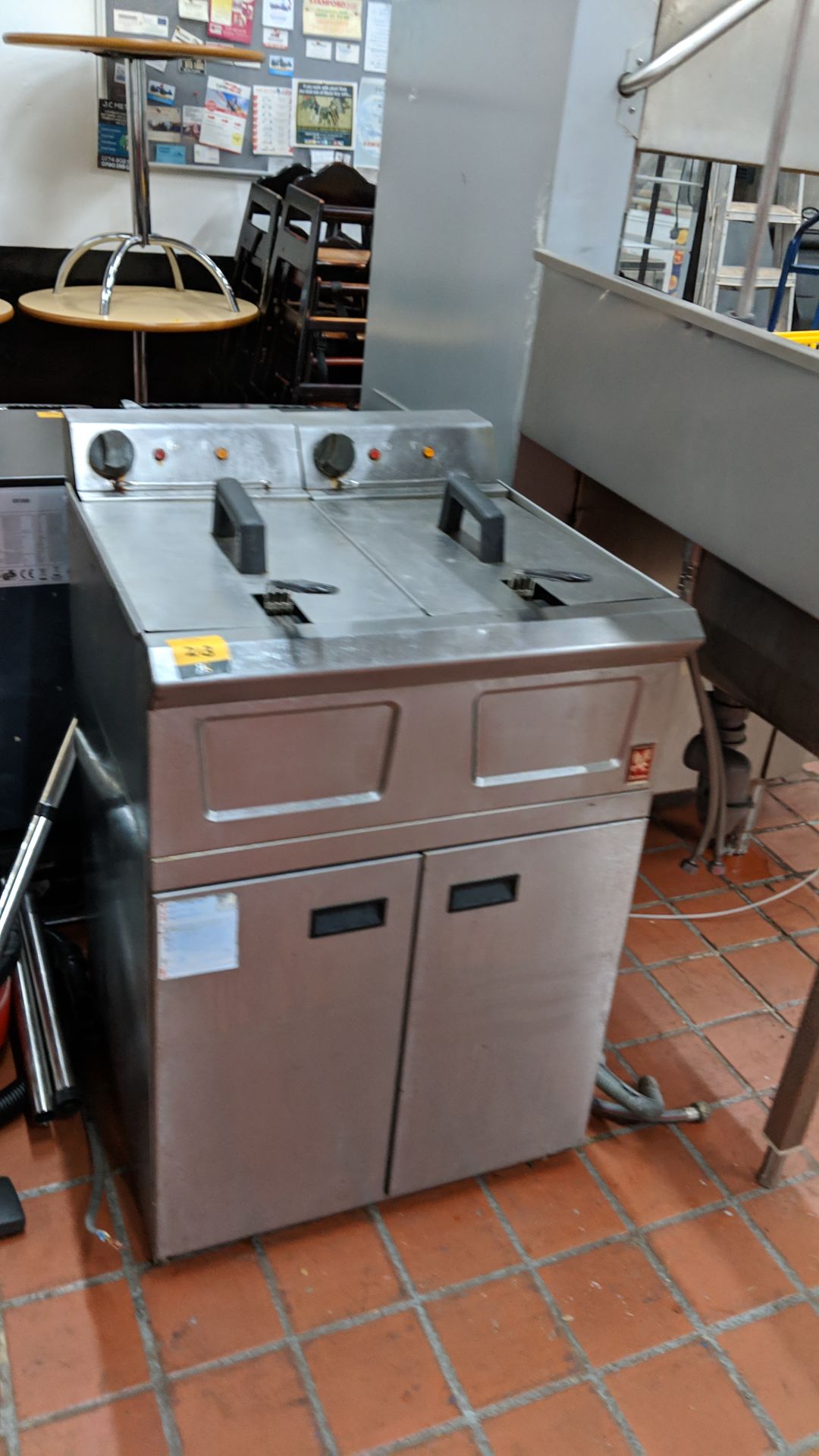 Falcon floorstanding stainless steel twin deep fat fryer Lots 80 - 95 & 168 - 249 consist of café - Image 2 of 8