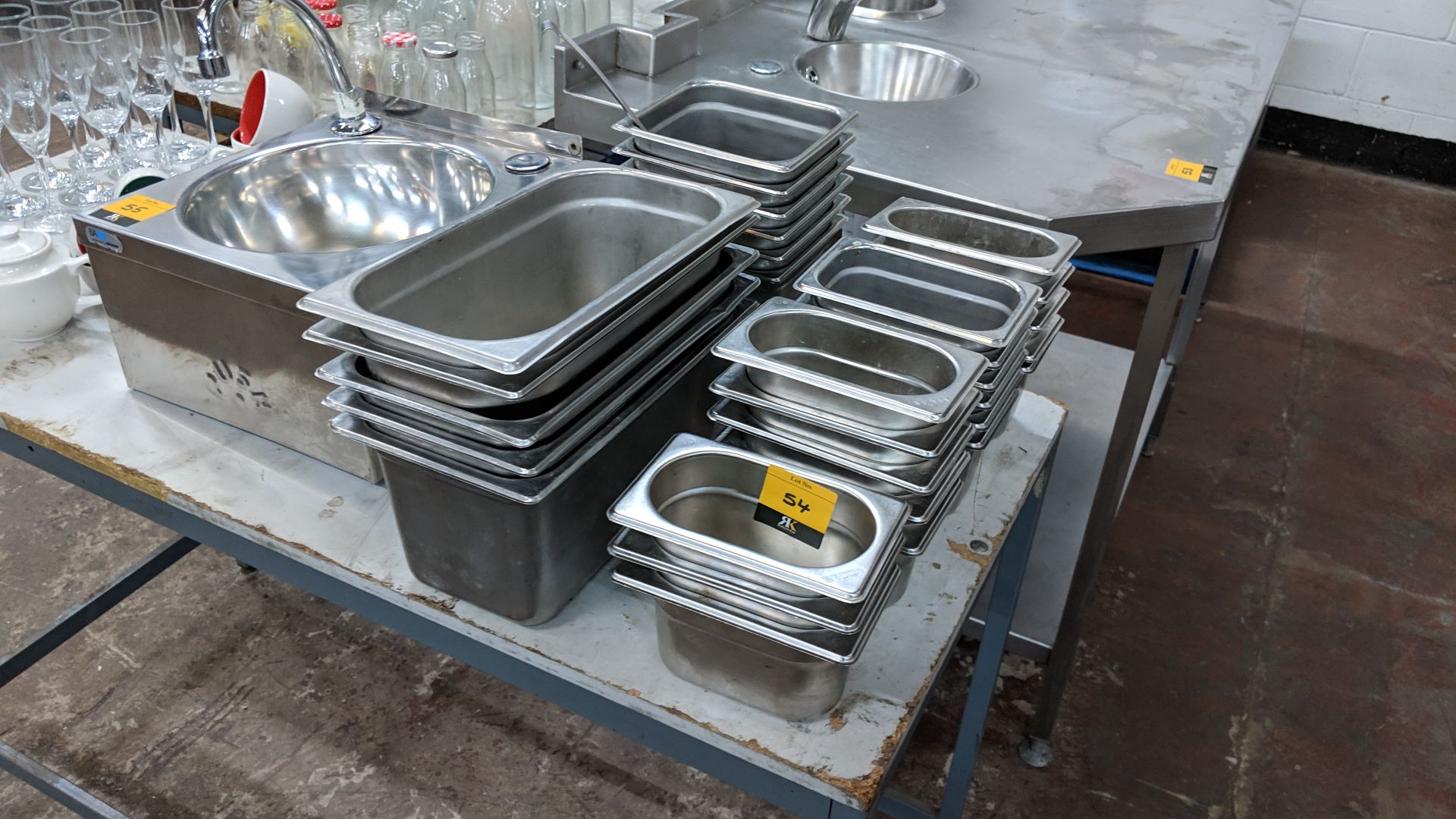 Quantity of assorted stainless steel dishes IMPORTANT: Please remember goods successfully bid upon - Image 3 of 3