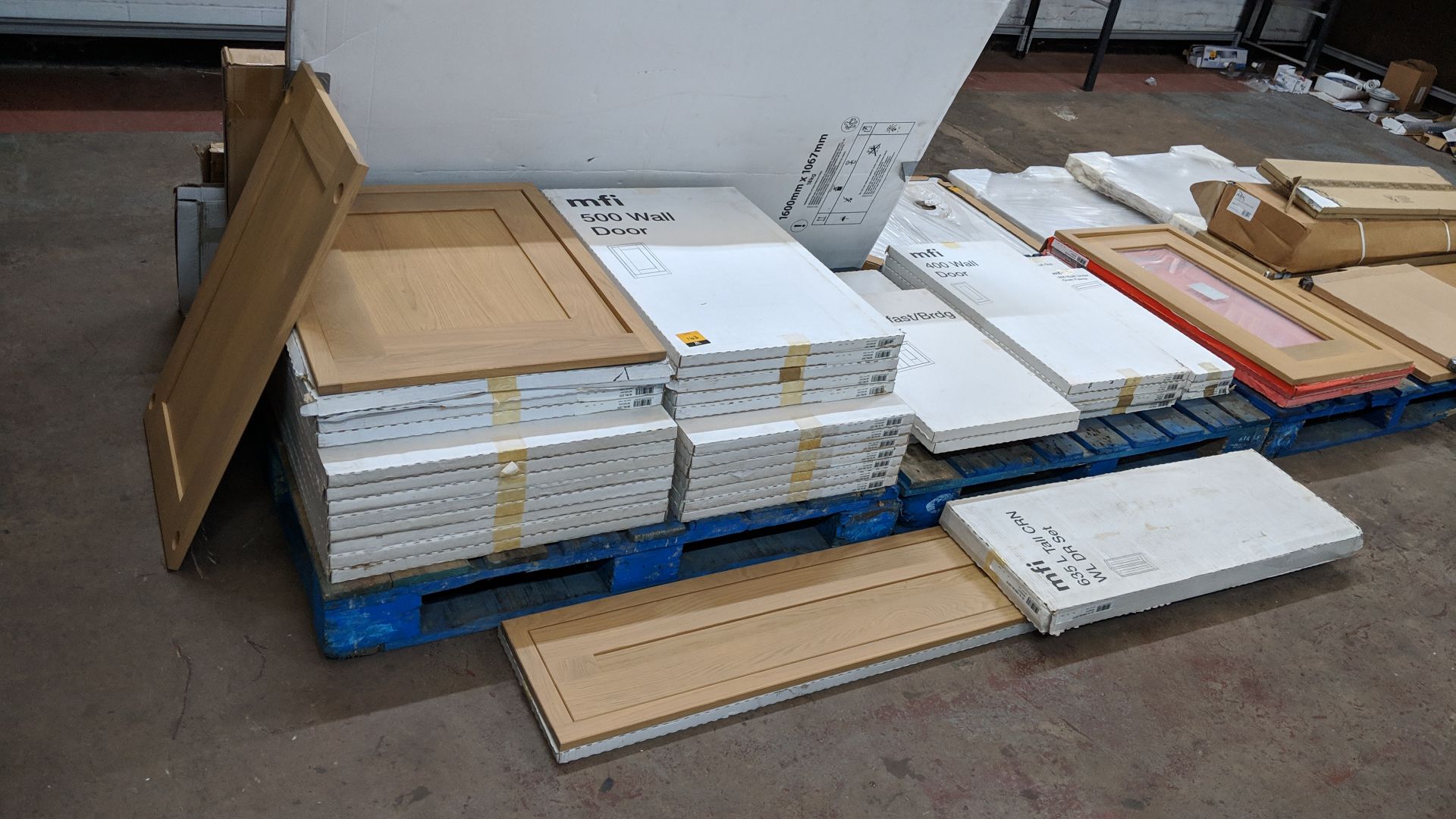 Large quantity of MFI doors & other items comprising the contents of 2 pallets plus the stack of - Image 2 of 13