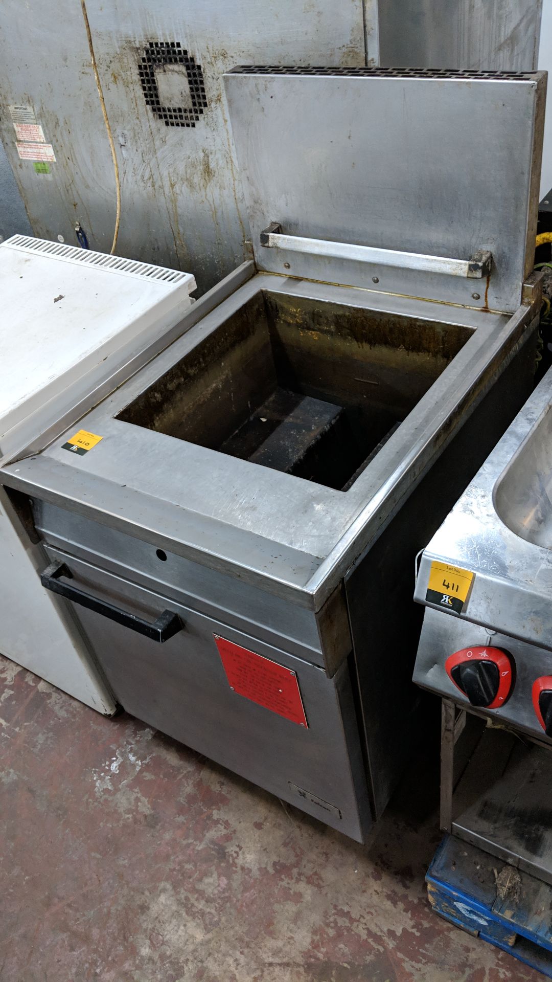 Falcon stainless steel large fryer IMPORTANT: Please remember goods successfully bid upon must be - Image 4 of 5