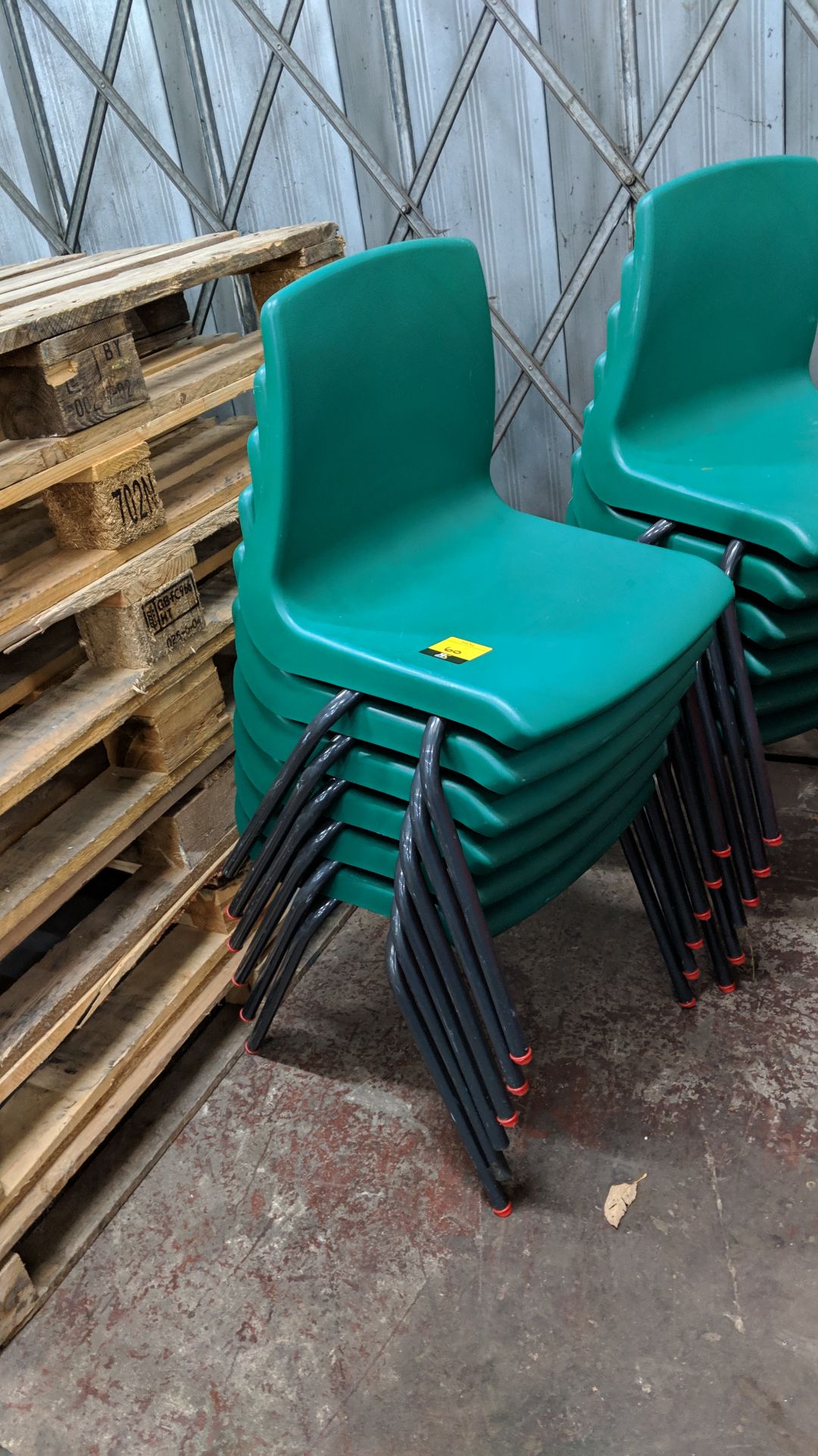 12 off matching stacking children's green chairs on metal legs IMPORTANT: Please remember goods - Image 3 of 5