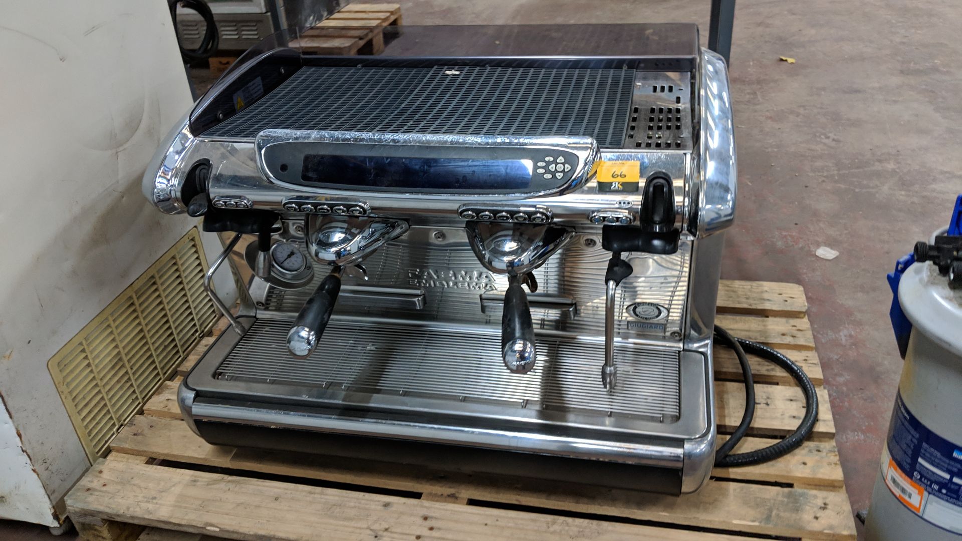 Faema Emblema traditional commercial twin head espresso machine with large digital panel, LED - Image 3 of 7