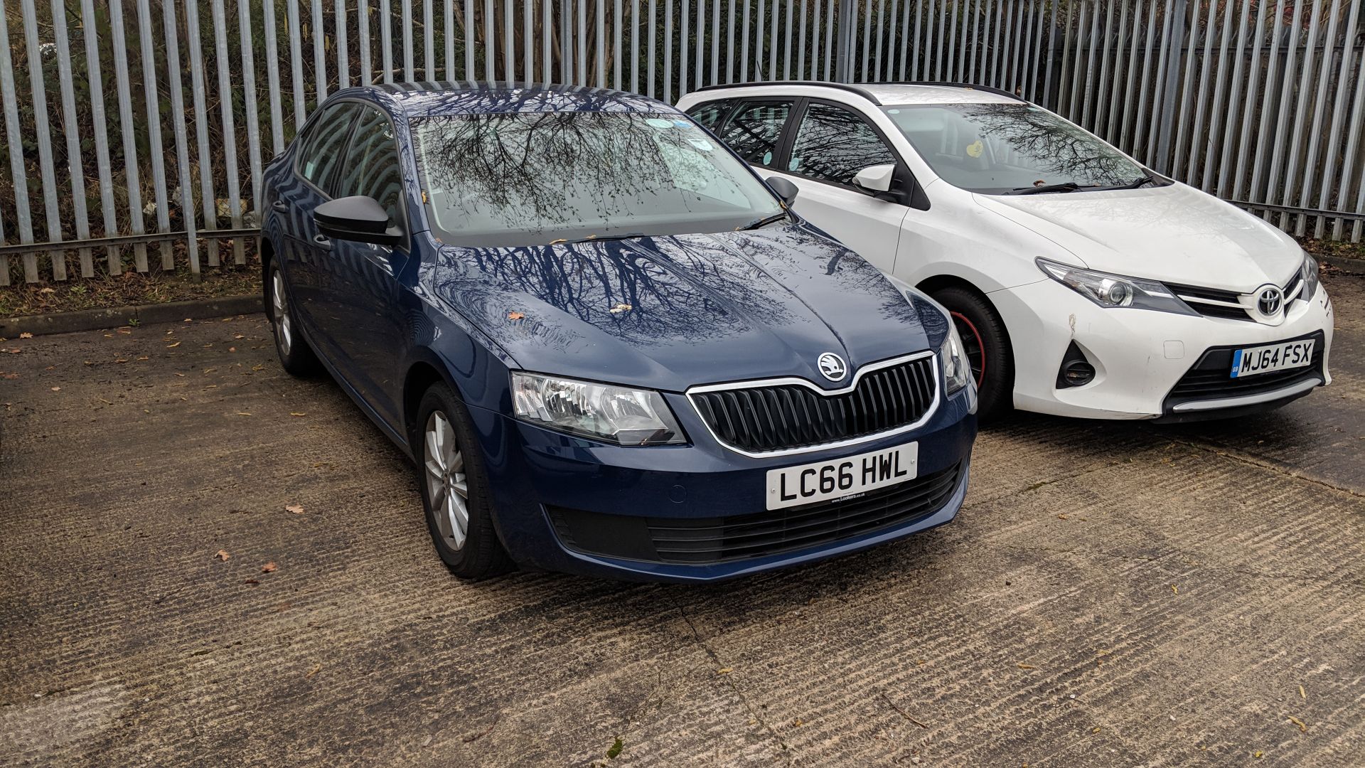 LC66 HWL Skoda Octavia S TDI S-A 1598cc diesel engine. Colour: Blue. First registered: 06.02.17. - Image 6 of 47