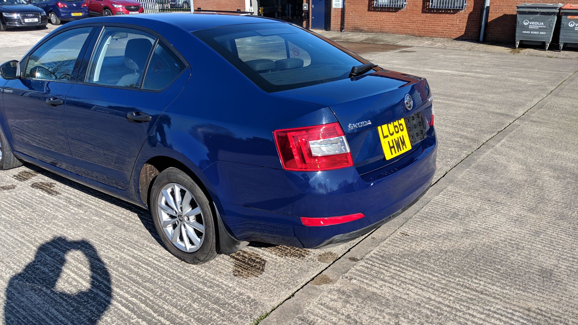 LC66 HWM Skoda Octavia S TDI S-A 1598cc diesel engine. Colour: Blue. First registered: 06.02.17. - Image 49 of 58