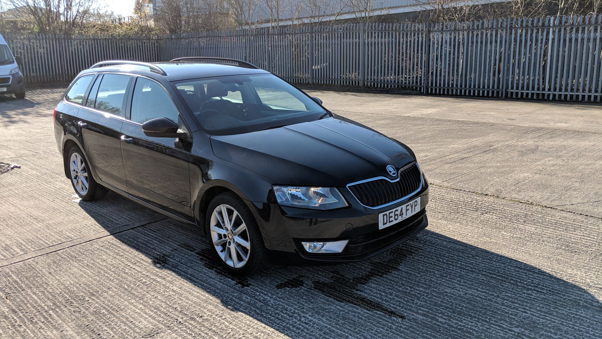 DE64 FYP Skoda Octavia Elegance TDI CR S-A Estate 1968cc diesel engine. Colour: Black. - Image 66 of 67