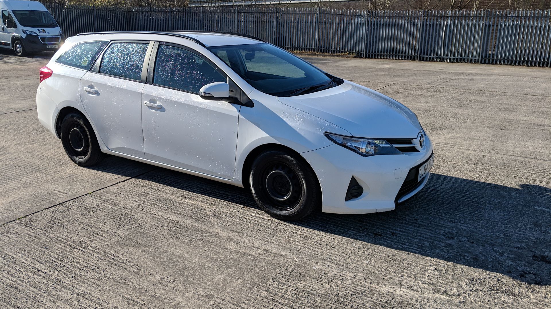 GL64 XLT Toyota Auris Active D4-D Estate 1364cc diesel engine. Colour: White. - Image 2 of 45