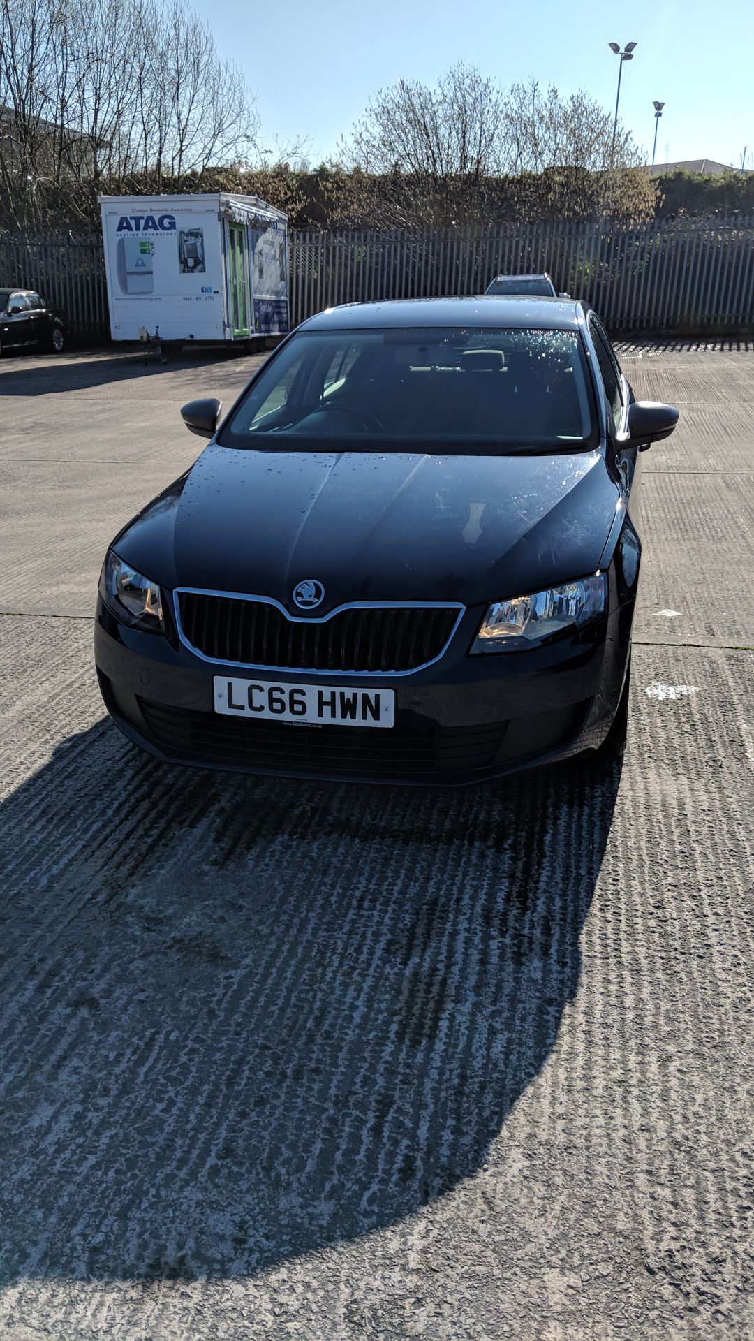 LC66 HWN Skoda Octavia S TDI S-A 1598cc diesel engine. Colour: Blue. First registered: 06.02.17. - Image 8 of 55