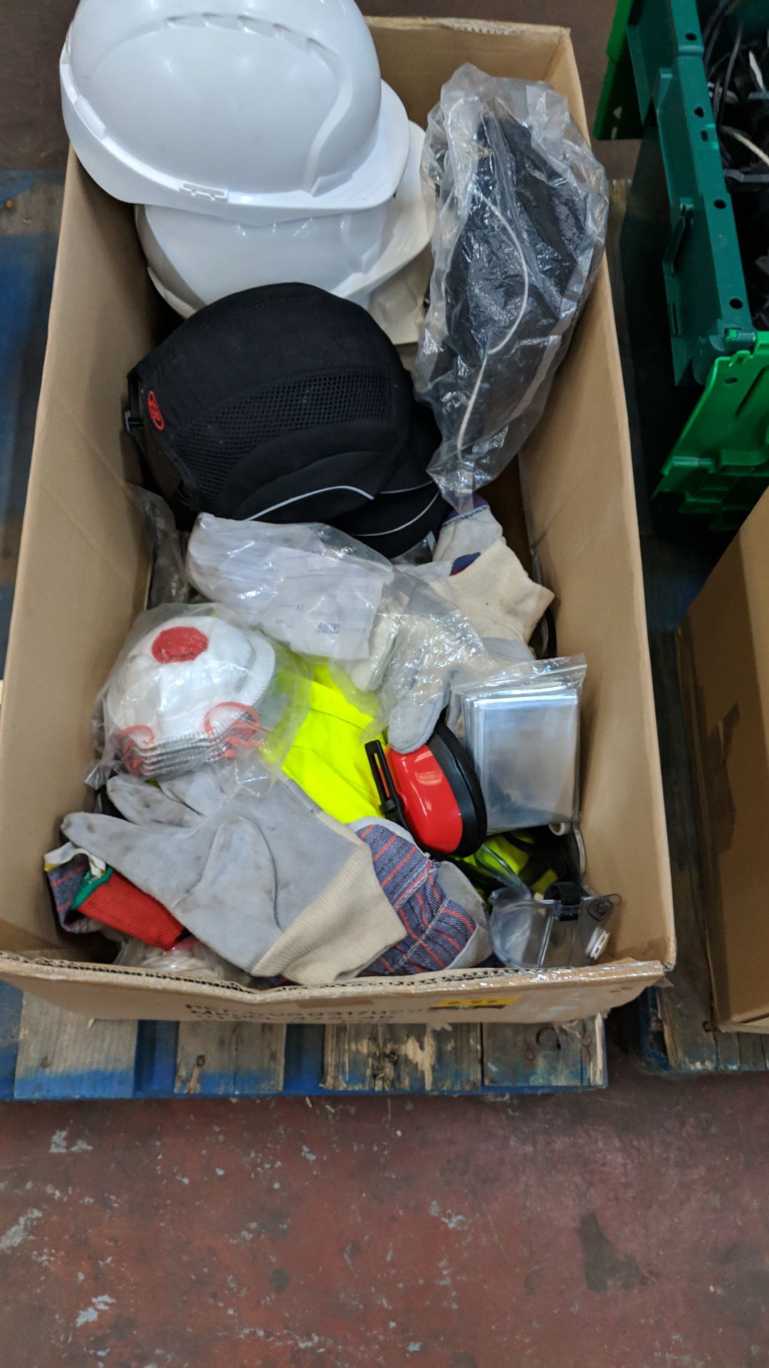 Box of assorted PPE equipment including hard hats, gloves, respiratory items, hard caps & more - Image 2 of 6