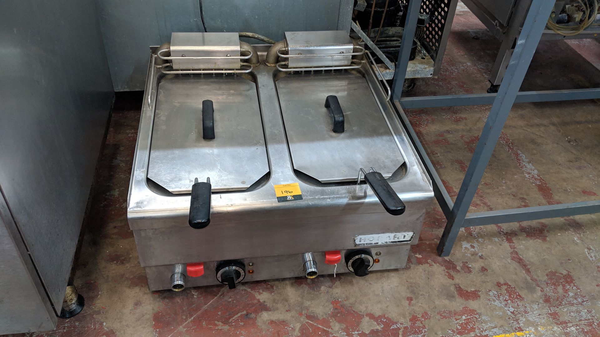 Hobart stainless steel benchtop twin deep fat fryer IMPORTANT: Please remember goods successfully - Image 2 of 4