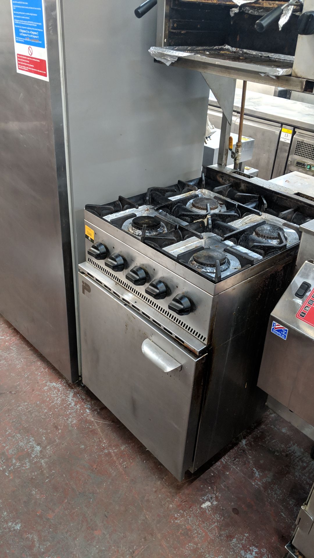 Parry floorstanding 4 ring gas oven incorporating separate grill on upstand affixed to same Lots 301 - Image 6 of 9