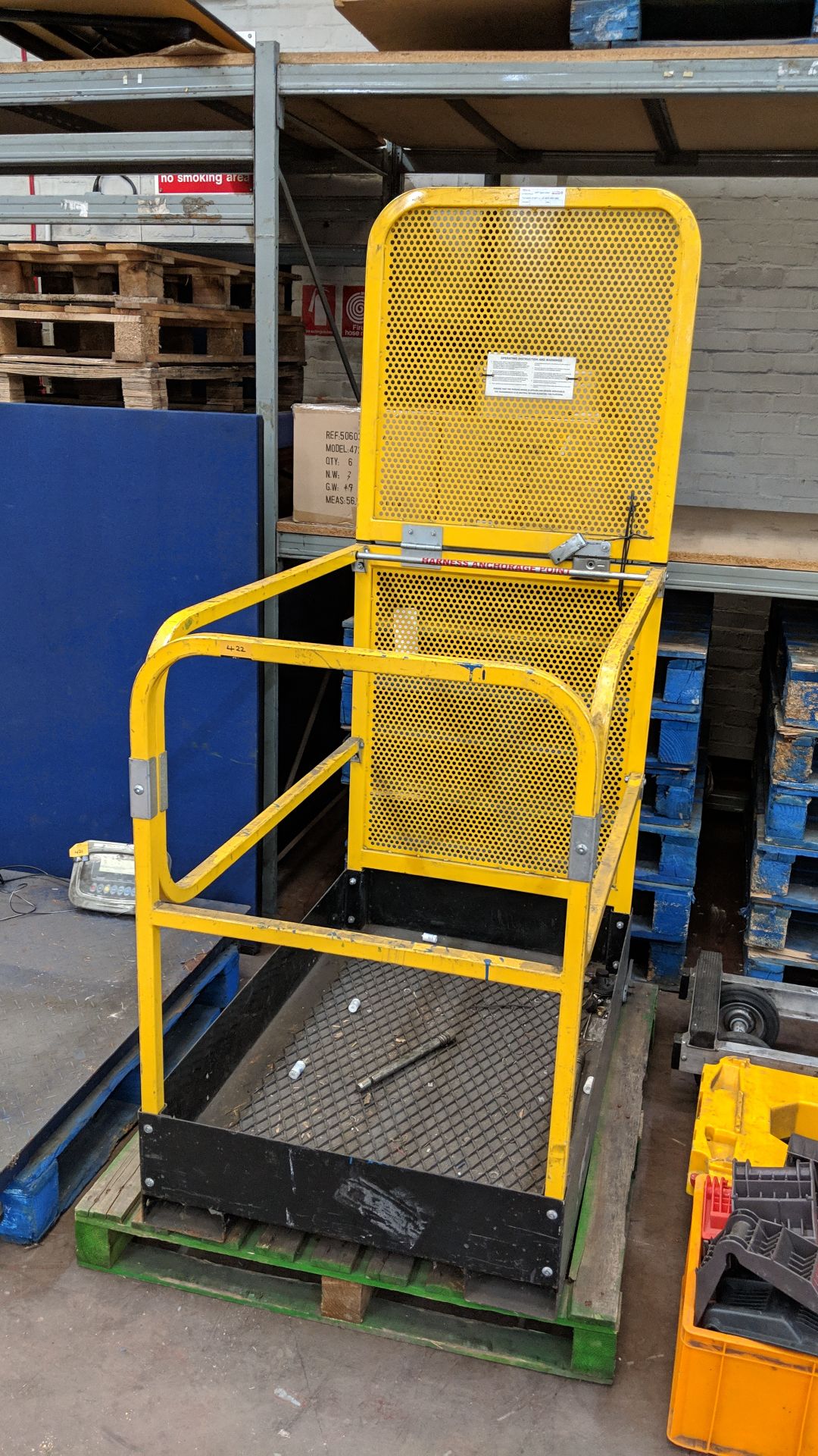 Forklift truck inspection cage with harness anchorage point and fold-down section at rear This lot - Image 3 of 4