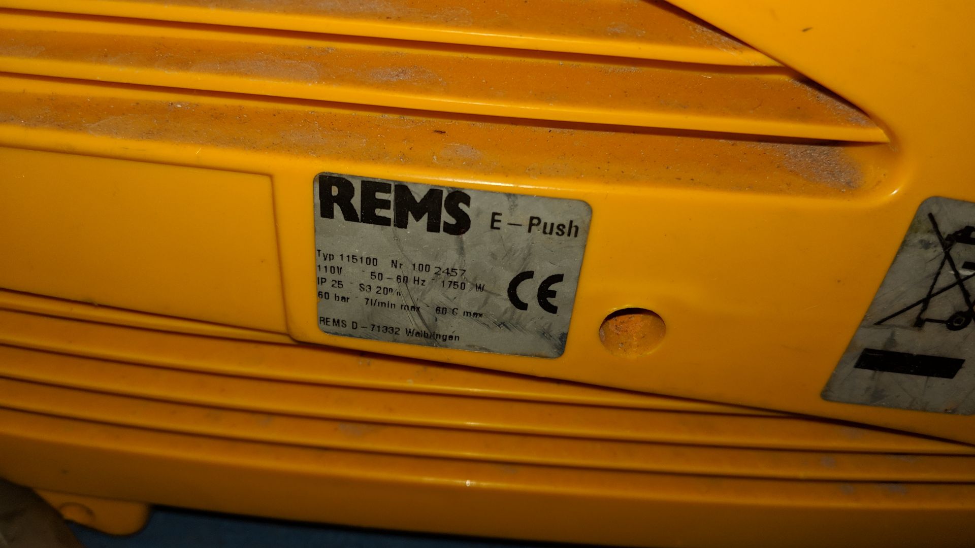 Rems E-Push electric pressure testing pump This is one of a large number of lots in this sale - Image 5 of 6