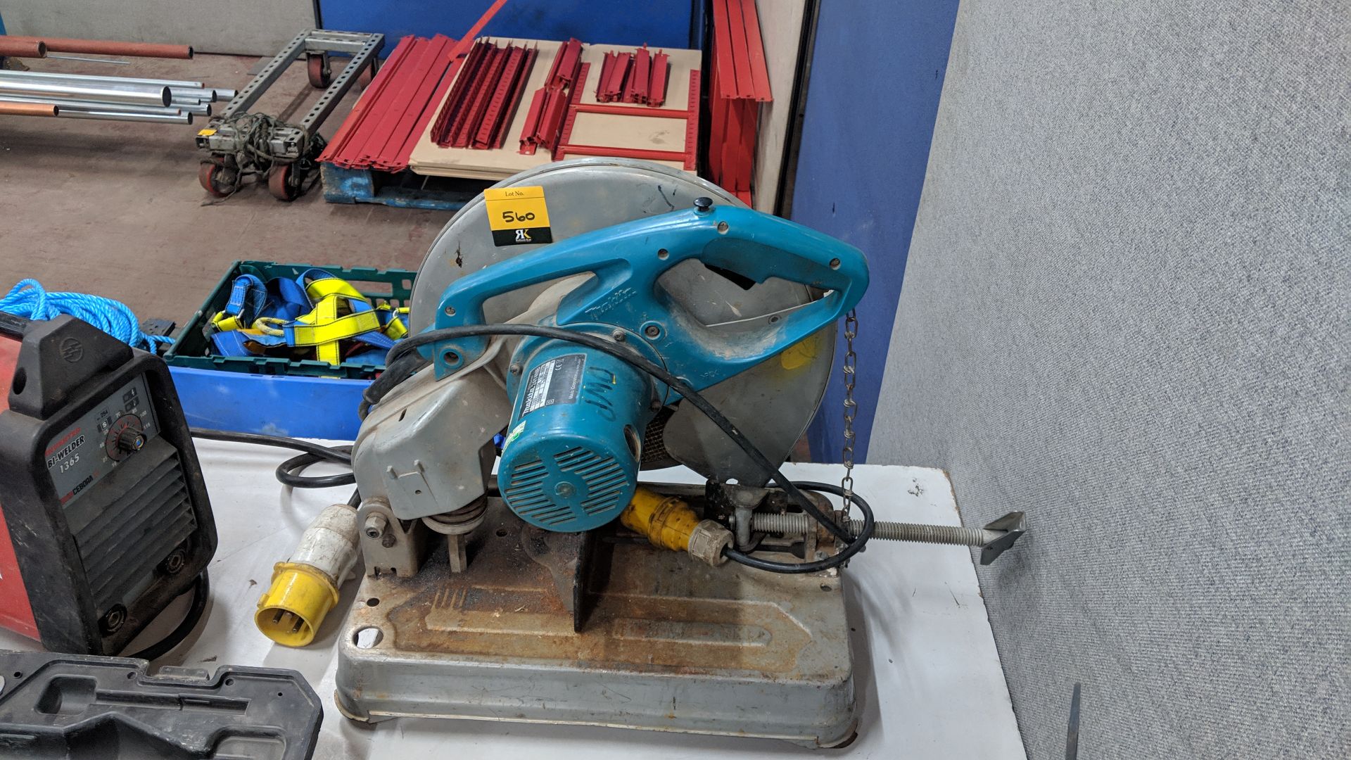 Makita 110v pull down chop saw model 2414NB This is one of a number of lots being sold on behalf - Image 2 of 5