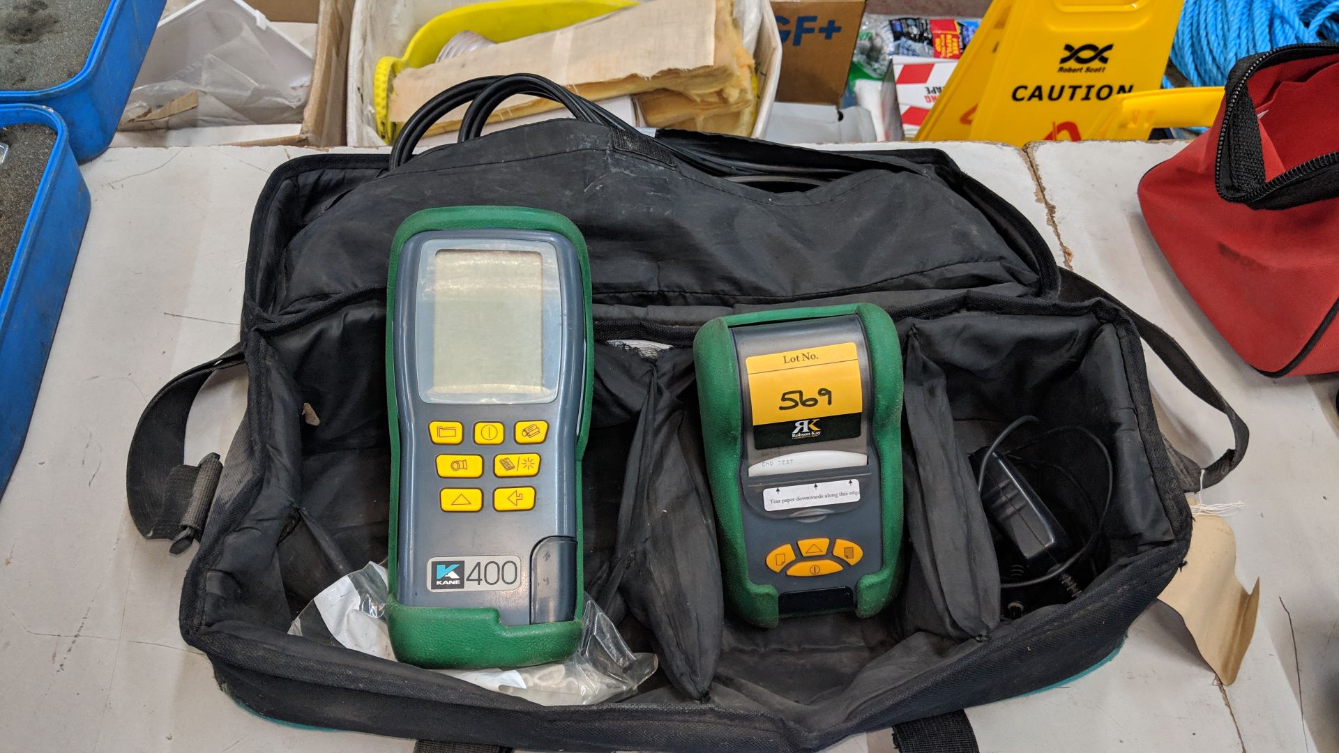 Kane 400 combustion flue gas analyser including accessories, printer and carry case This is one of a - Image 2 of 5