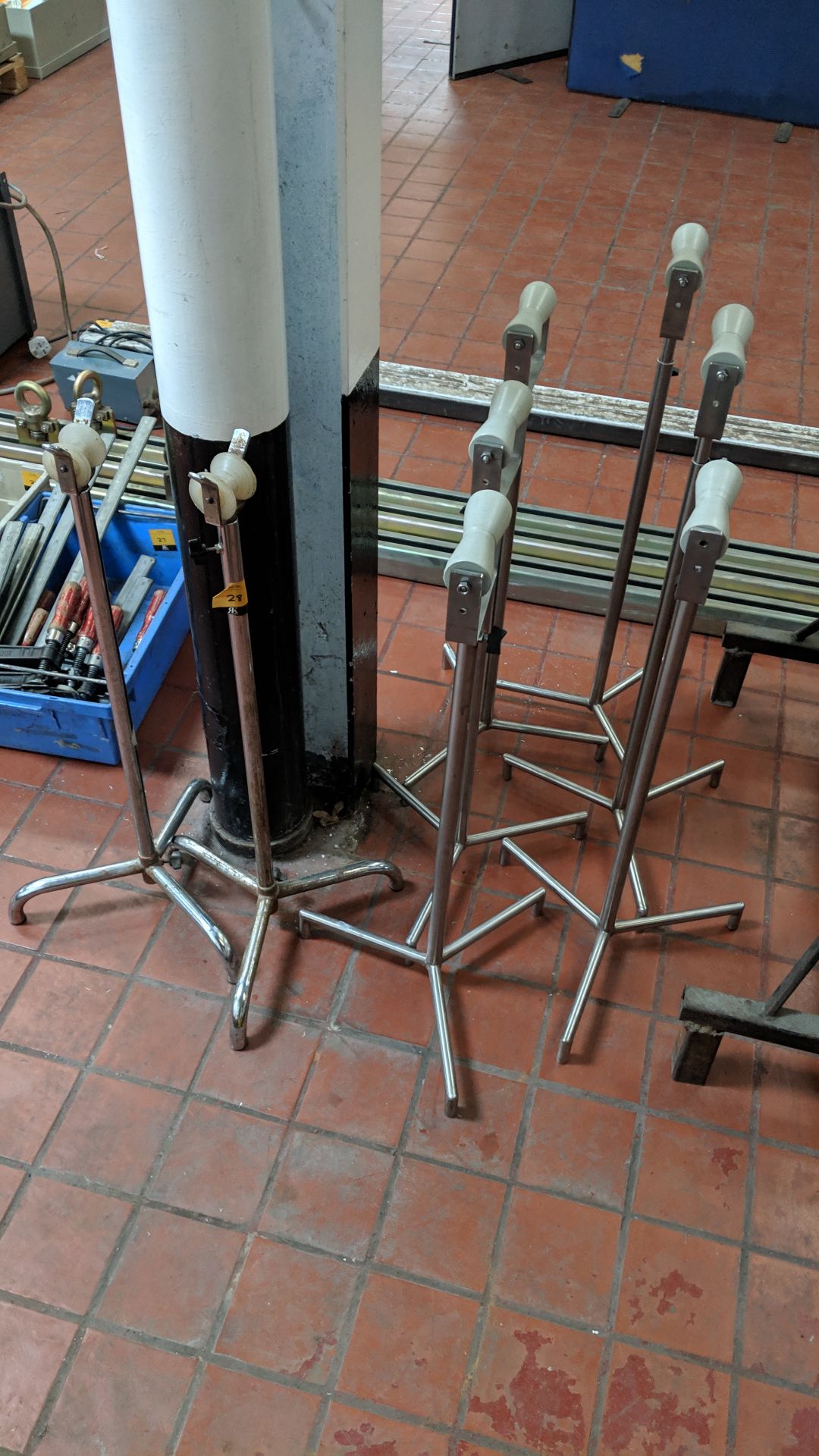 8 off assorted tripod-based roller feed stands, with adjustable height columns This is one of a - Image 7 of 8