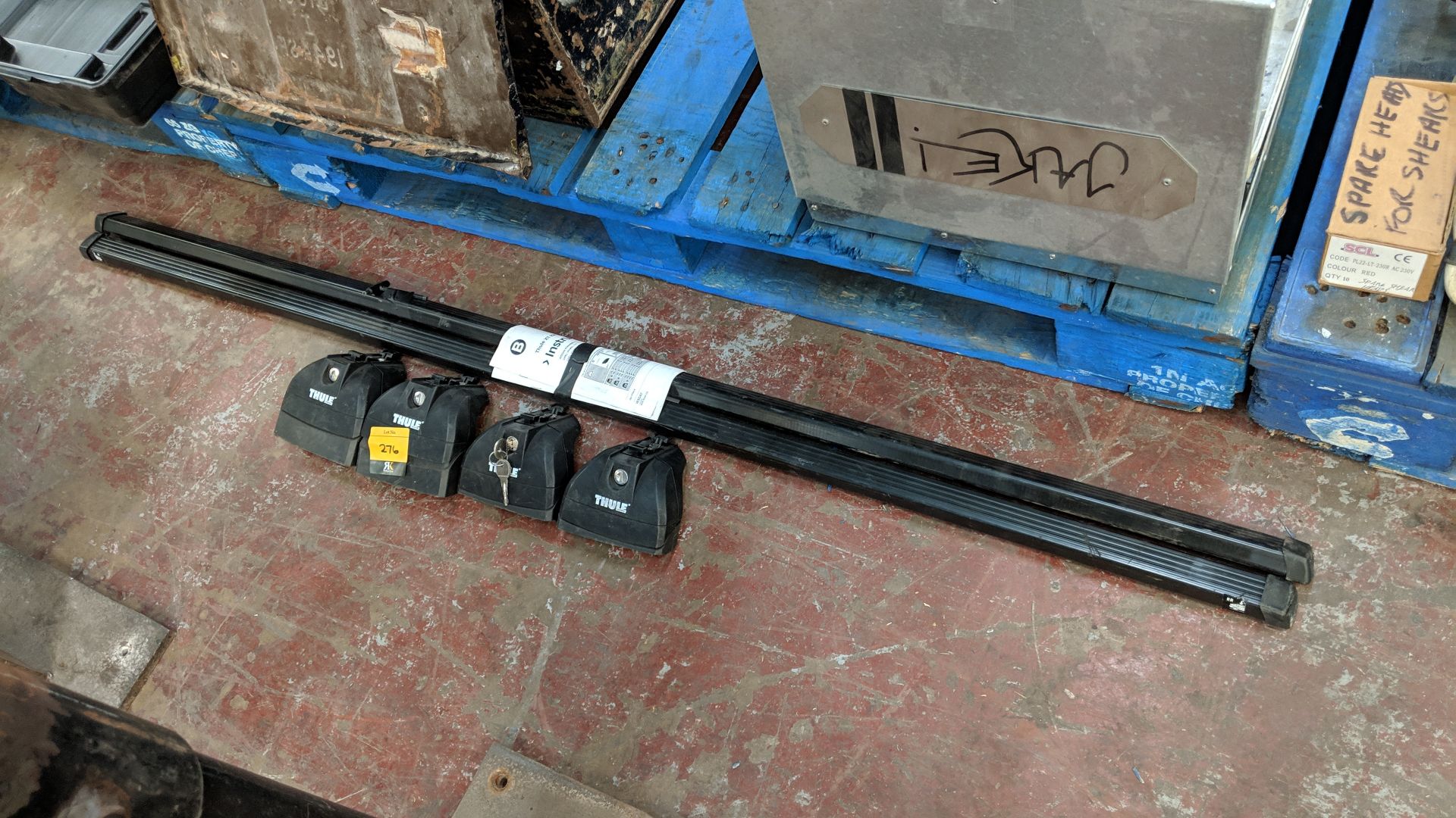 Thule lockable roof rack system model XT Kit 3047, including keys - for use with Vauxhall Vivaro, - Image 2 of 5