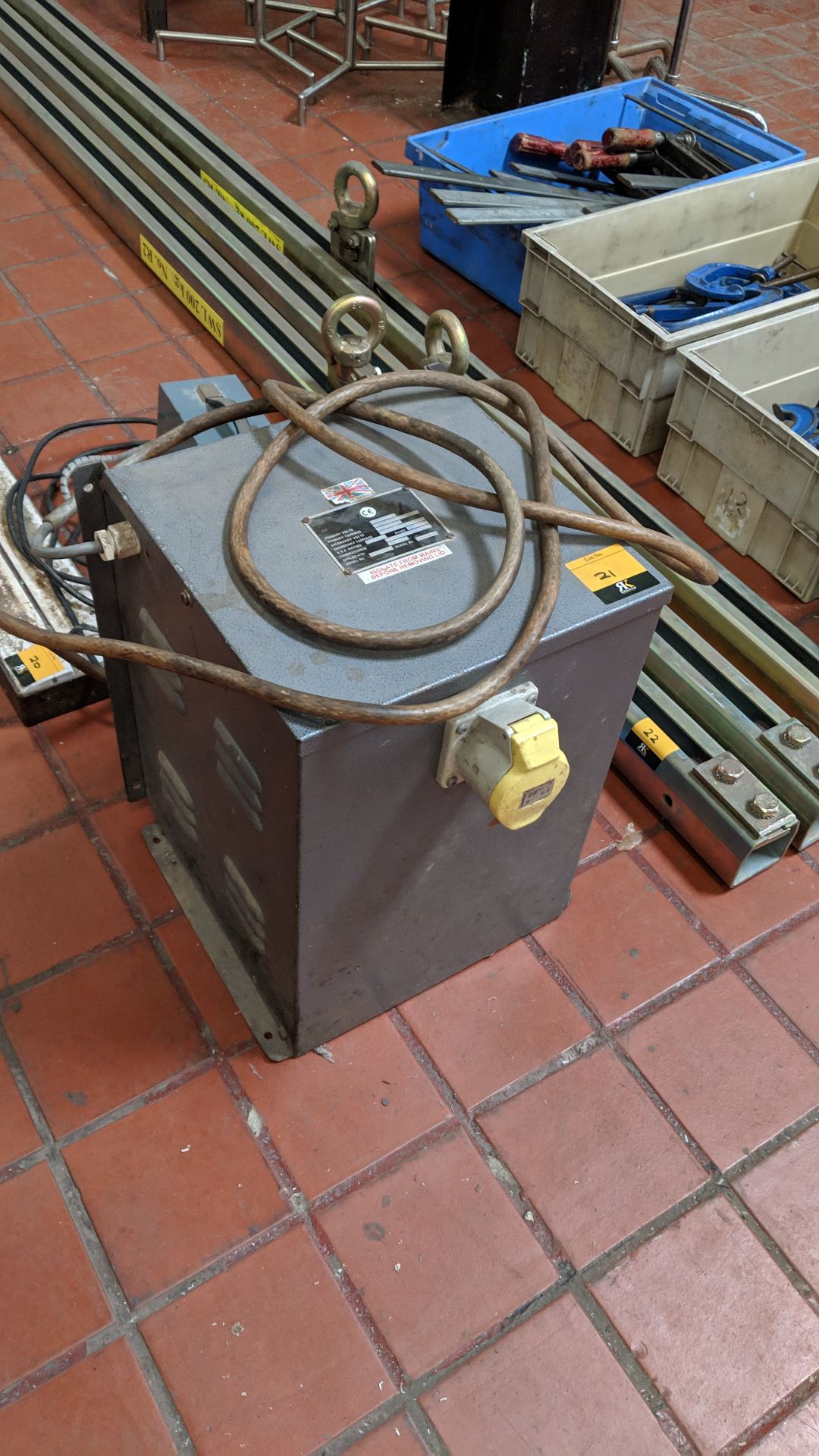 110v transformer This is one of a large number of lots in this sale being sold on behalf of the - Image 2 of 5