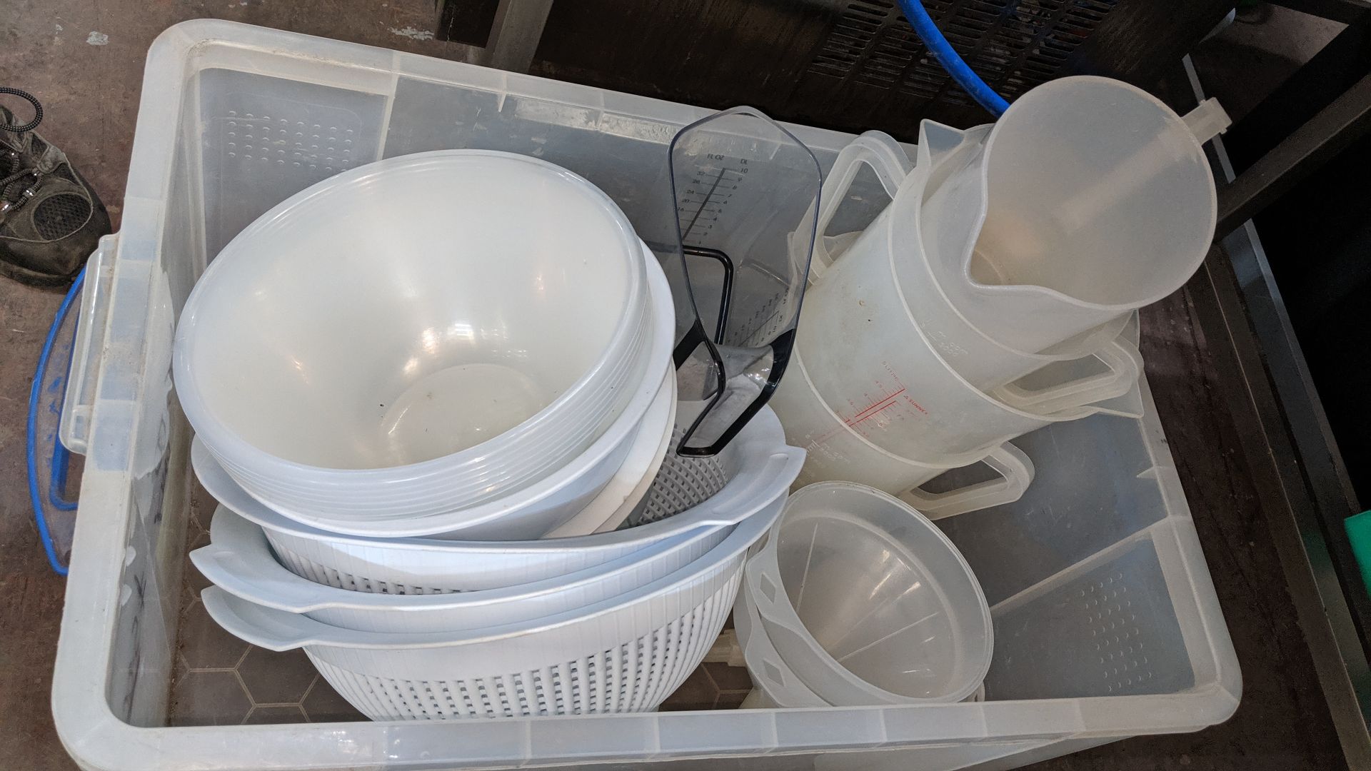 The contents of a crate of assorted large plastic bowls, jugs, funnels & more - crate excluded - Image 3 of 3