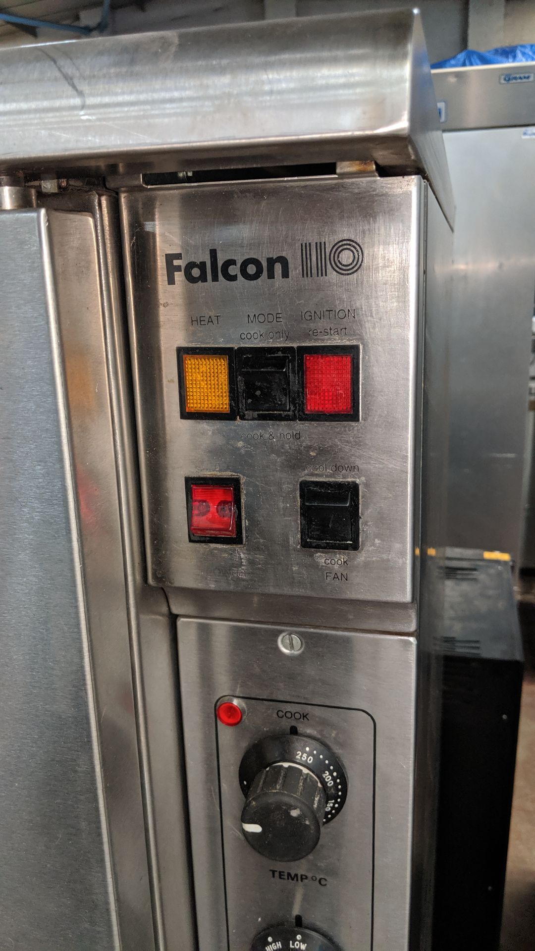 Falcon wide 10 rack oven IMPORTANT: Please remember goods successfully bid upon must be paid for and - Image 6 of 7
