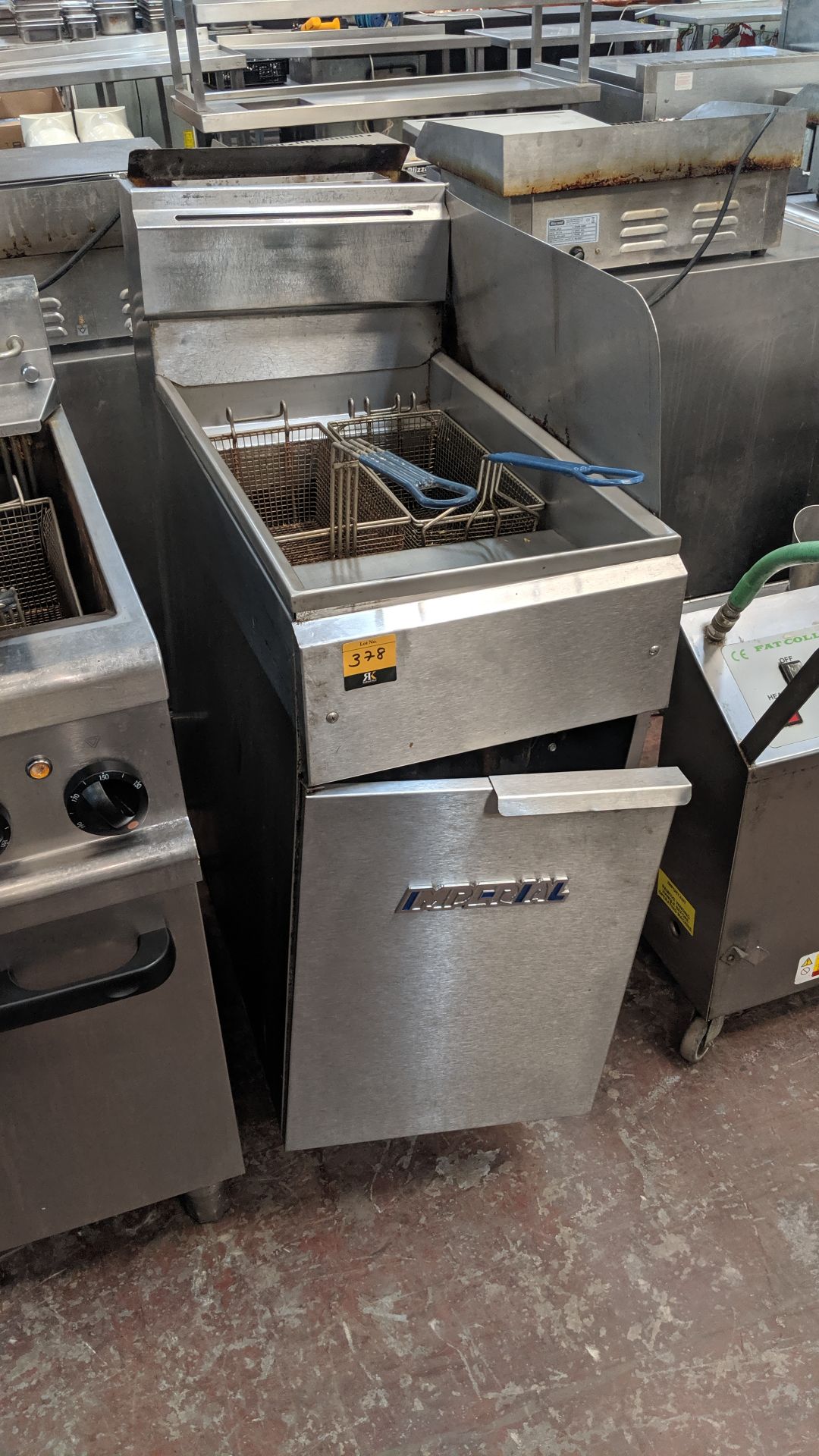 Imperial stainless steel floorstanding twin deep fat fryer IMPORTANT: Please remember goods