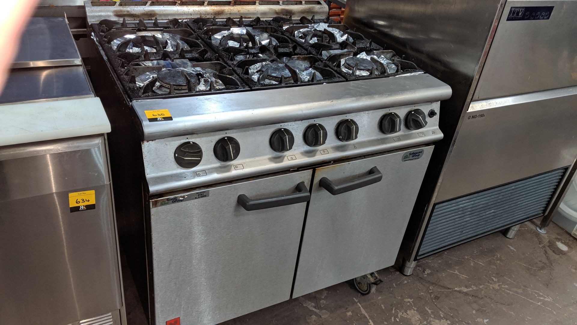 Falcon G3101 stainless steel mobile 6-ring oven IMPORTANT: Please remember goods successfully bid - Image 3 of 7