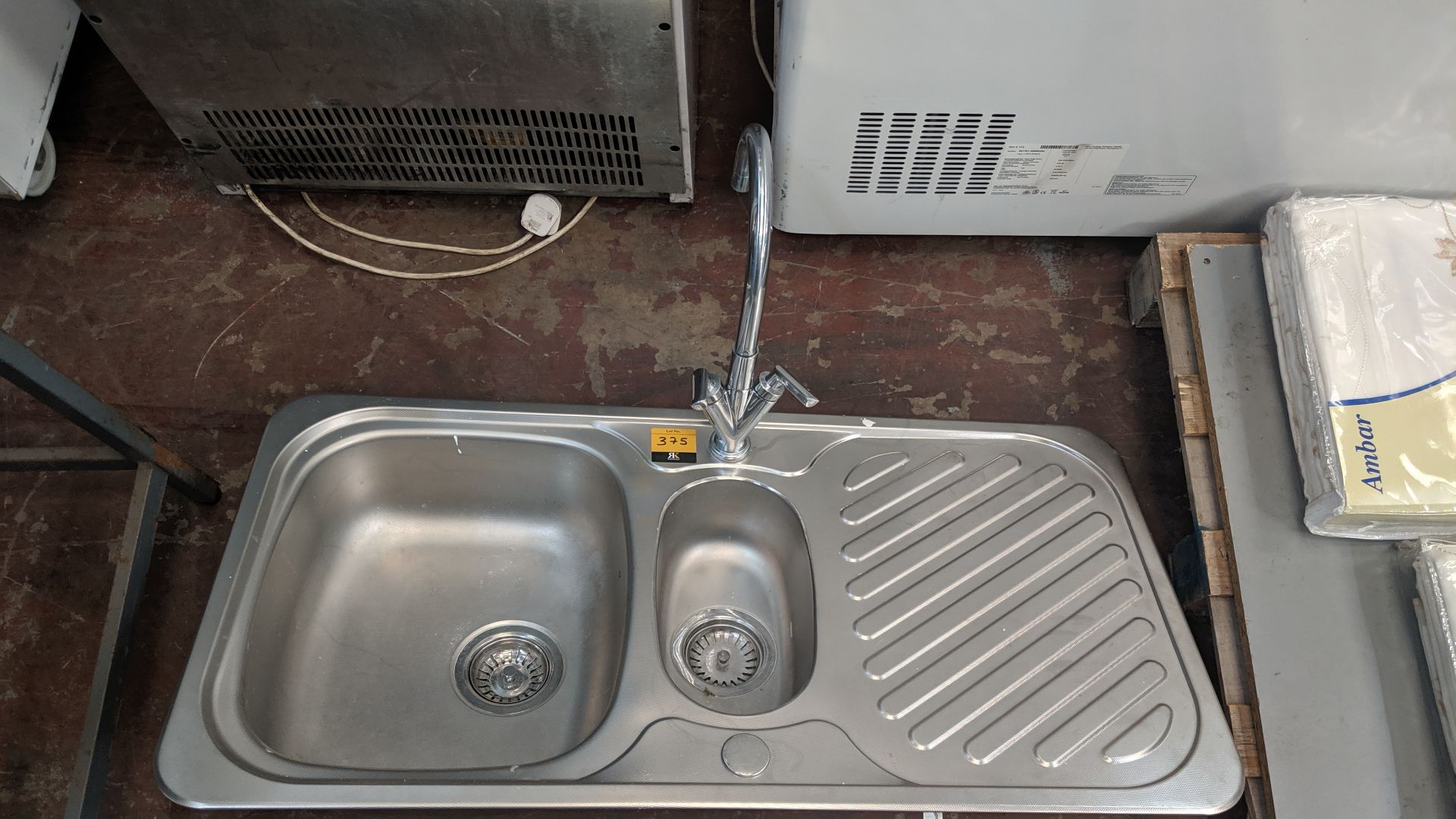 Stainless steel twin bowl sink with drainer unit & mixer tap IMPORTANT: Please remember goods - Image 3 of 3