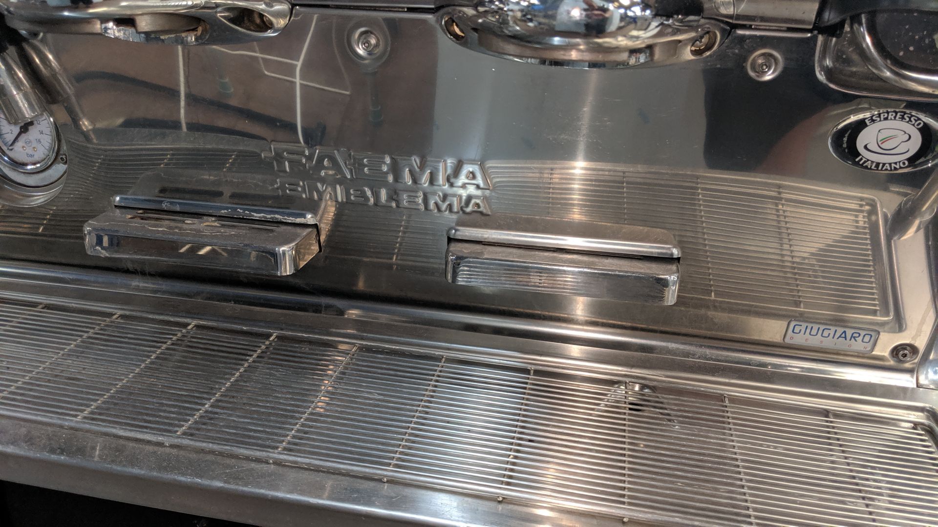 Faema Emblema large twin head digital display commercial coffee machine, designed by Giugiaro as the - Image 4 of 6