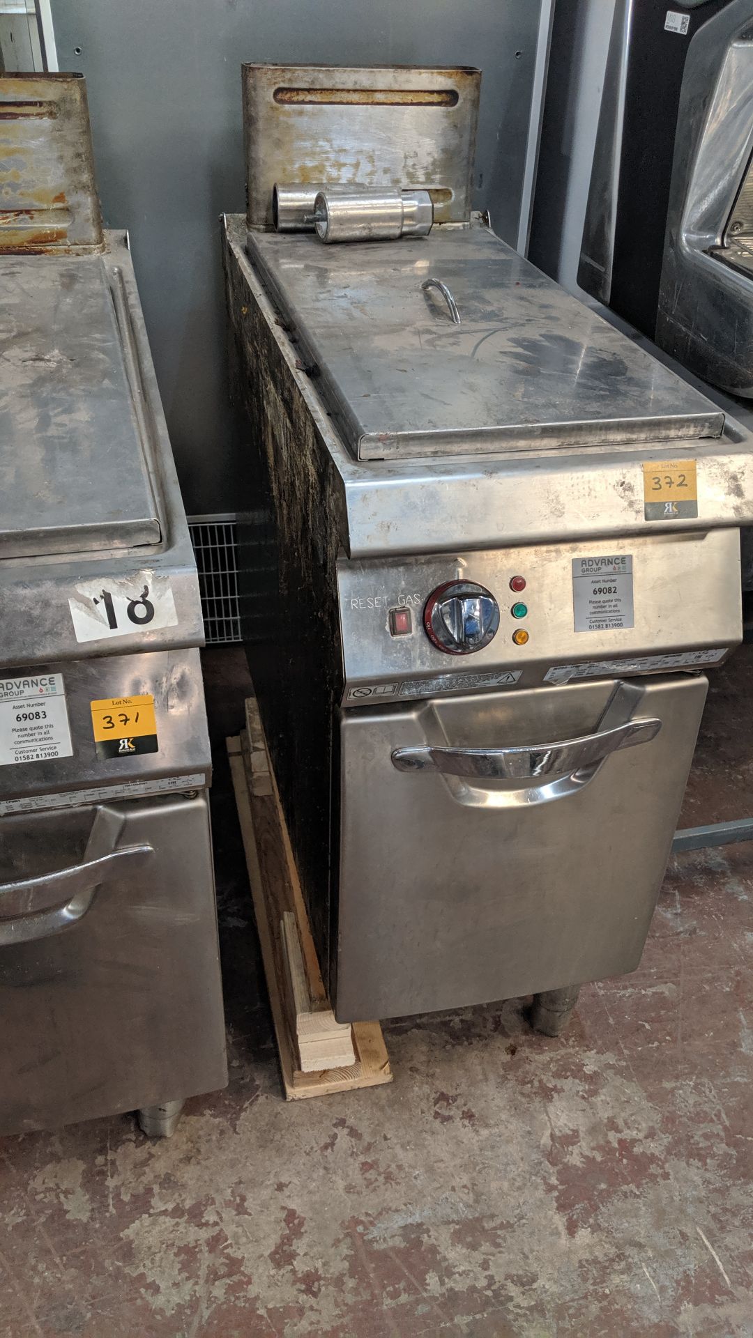 Angelo Po large/deep fryer model 091FR1L IMPORTANT: Please remember goods successfully bid upon must