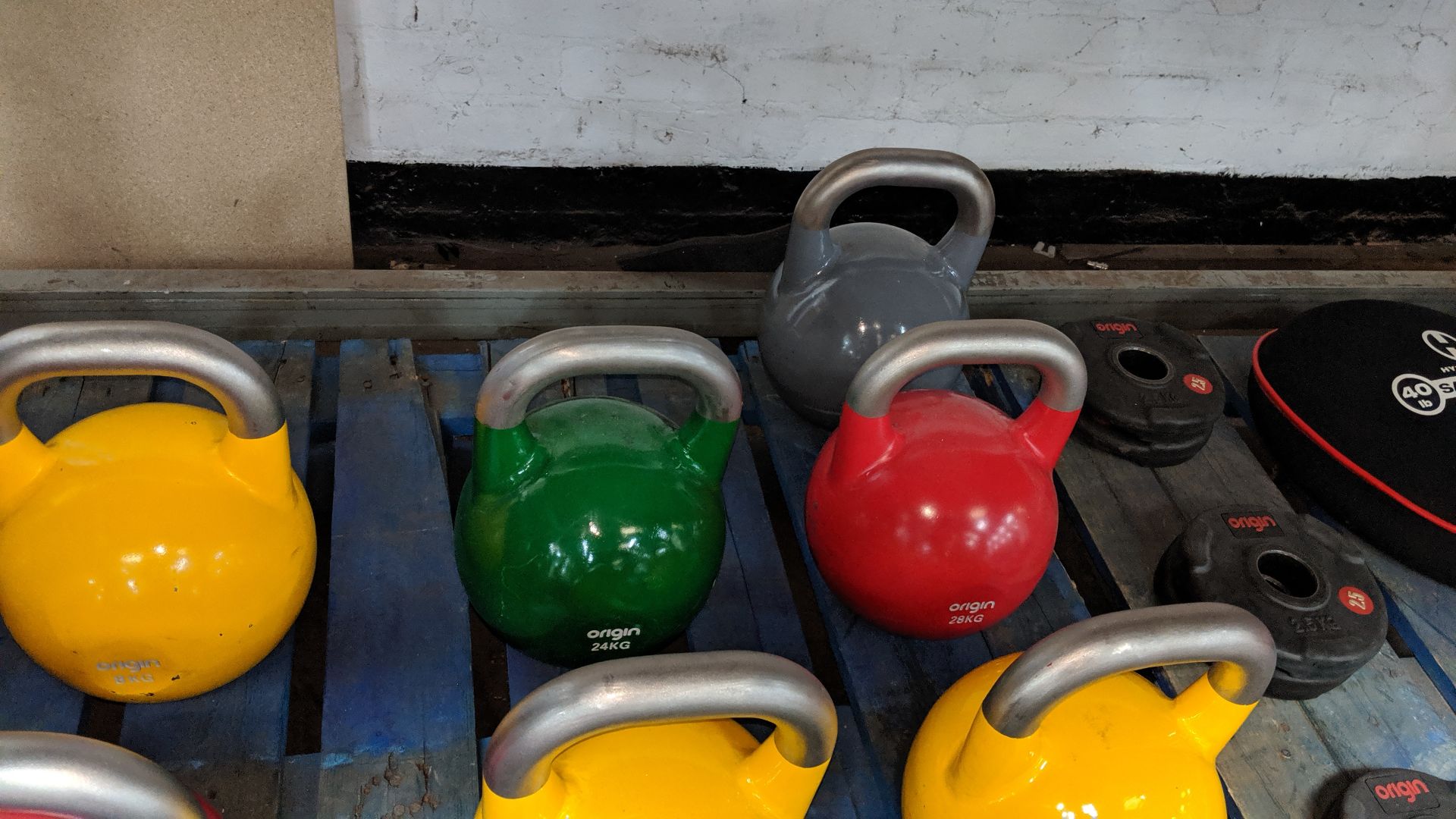 Set of Origin Fitness competition kettlebells. This lot consists of 13 kettlebells as follows: 2 off - Image 7 of 8