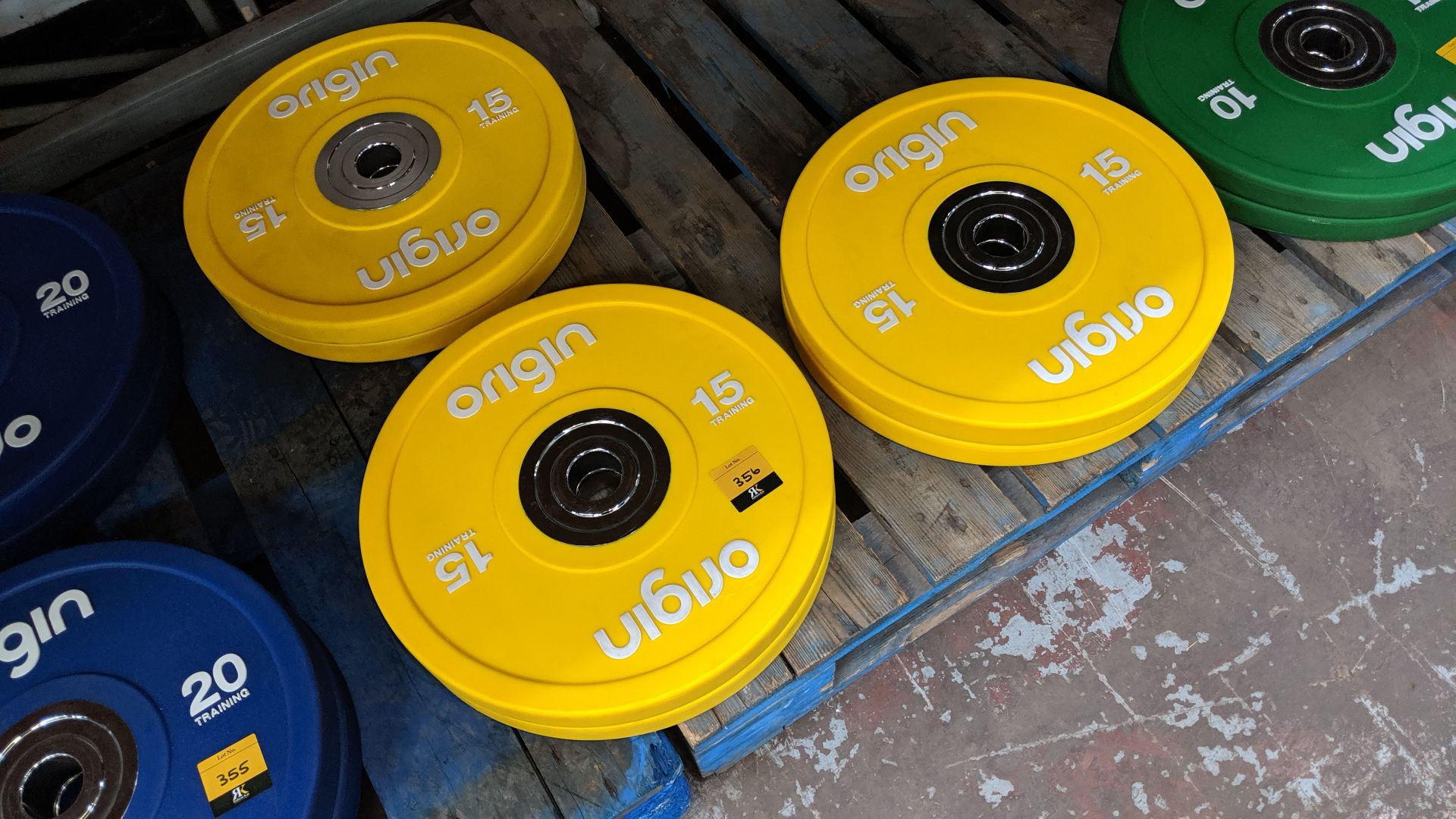 6 off Origin Fitness 15kg coloured urethane bumper plates Lots 336 - 365 consist of gym equipment - Image 2 of 3