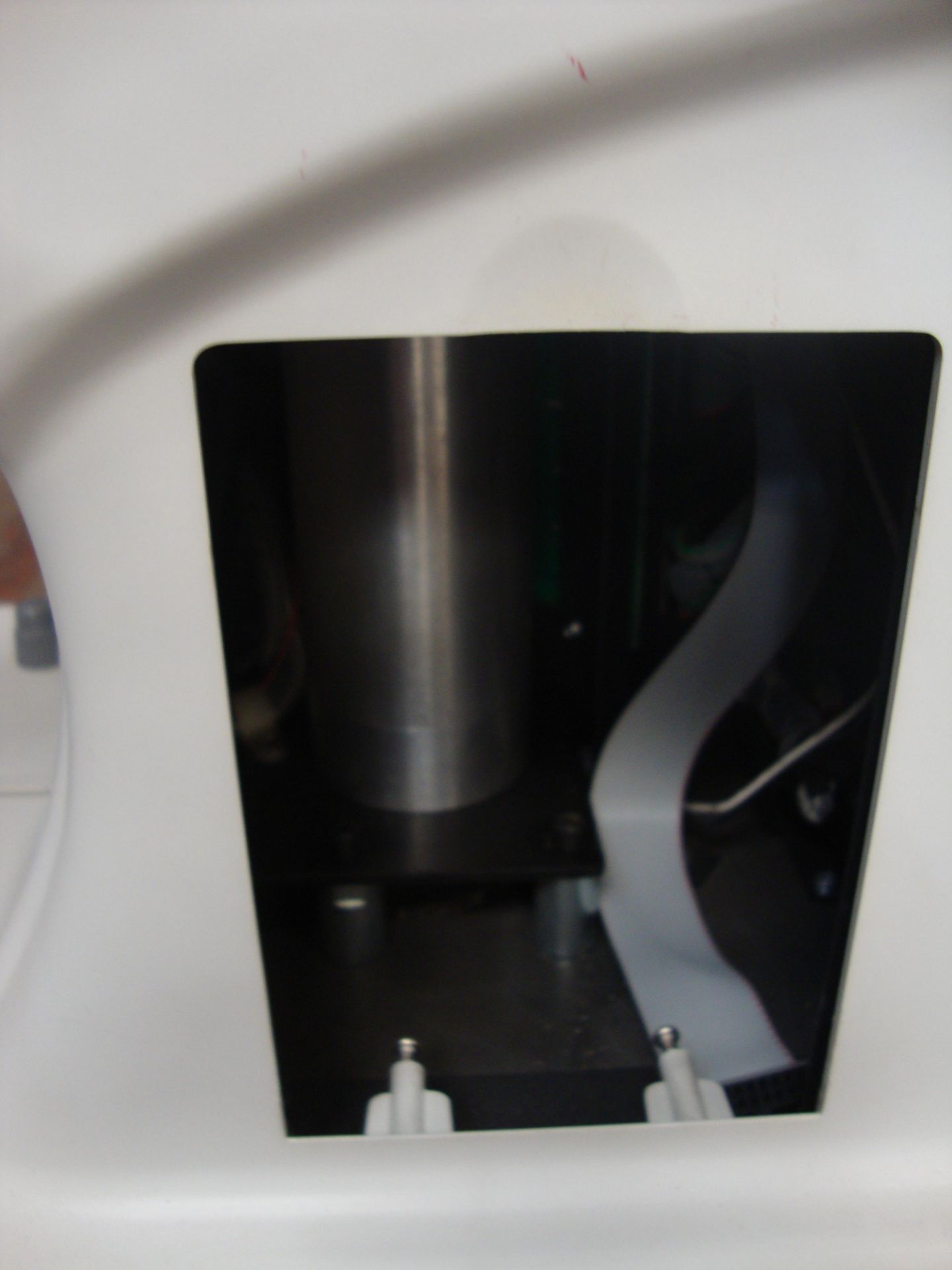 M DOP model RMK-200 autoref keratometer All the lots in this auction are being sold on behalf of - Image 2 of 5